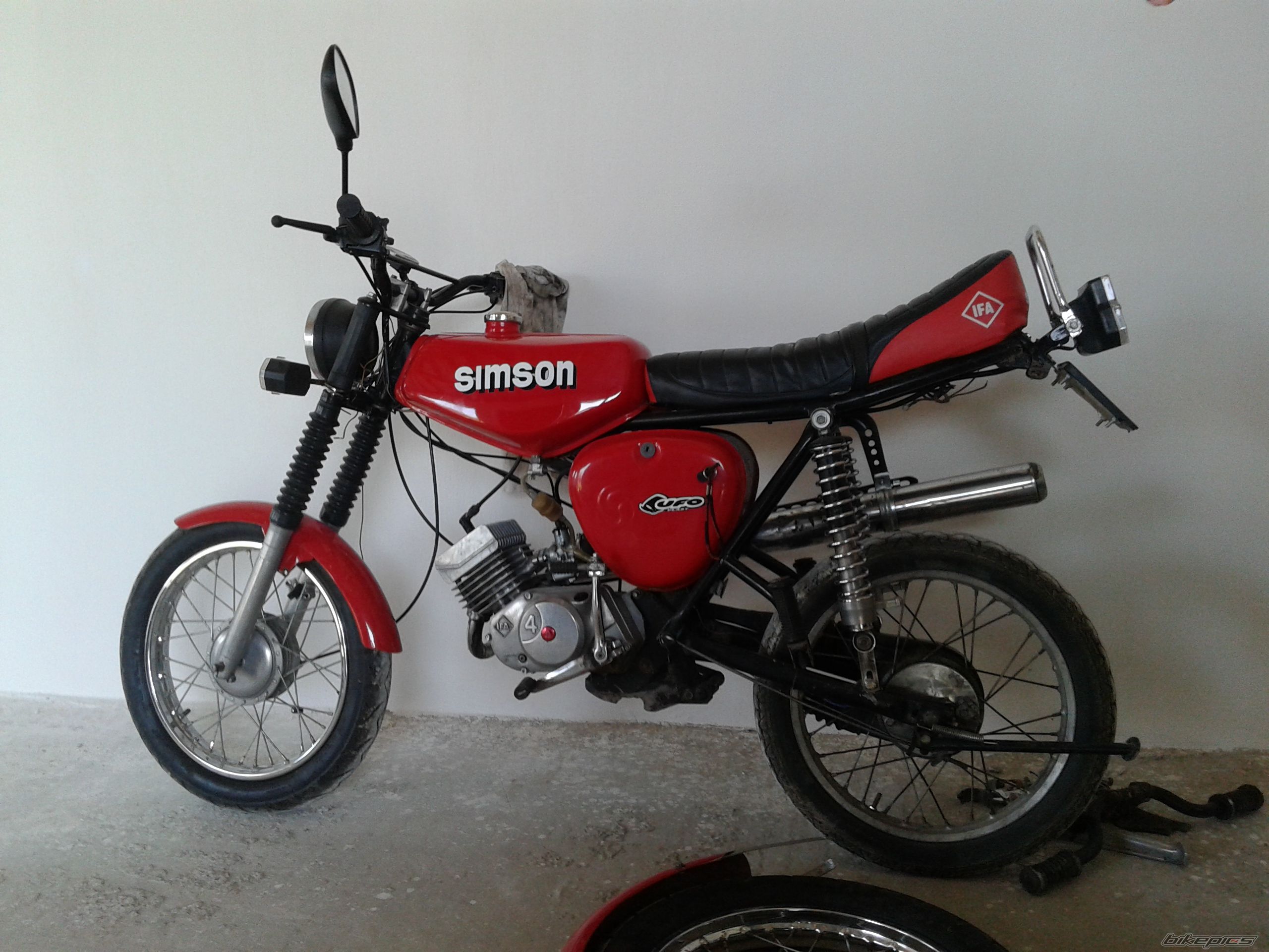 Photo 2695947