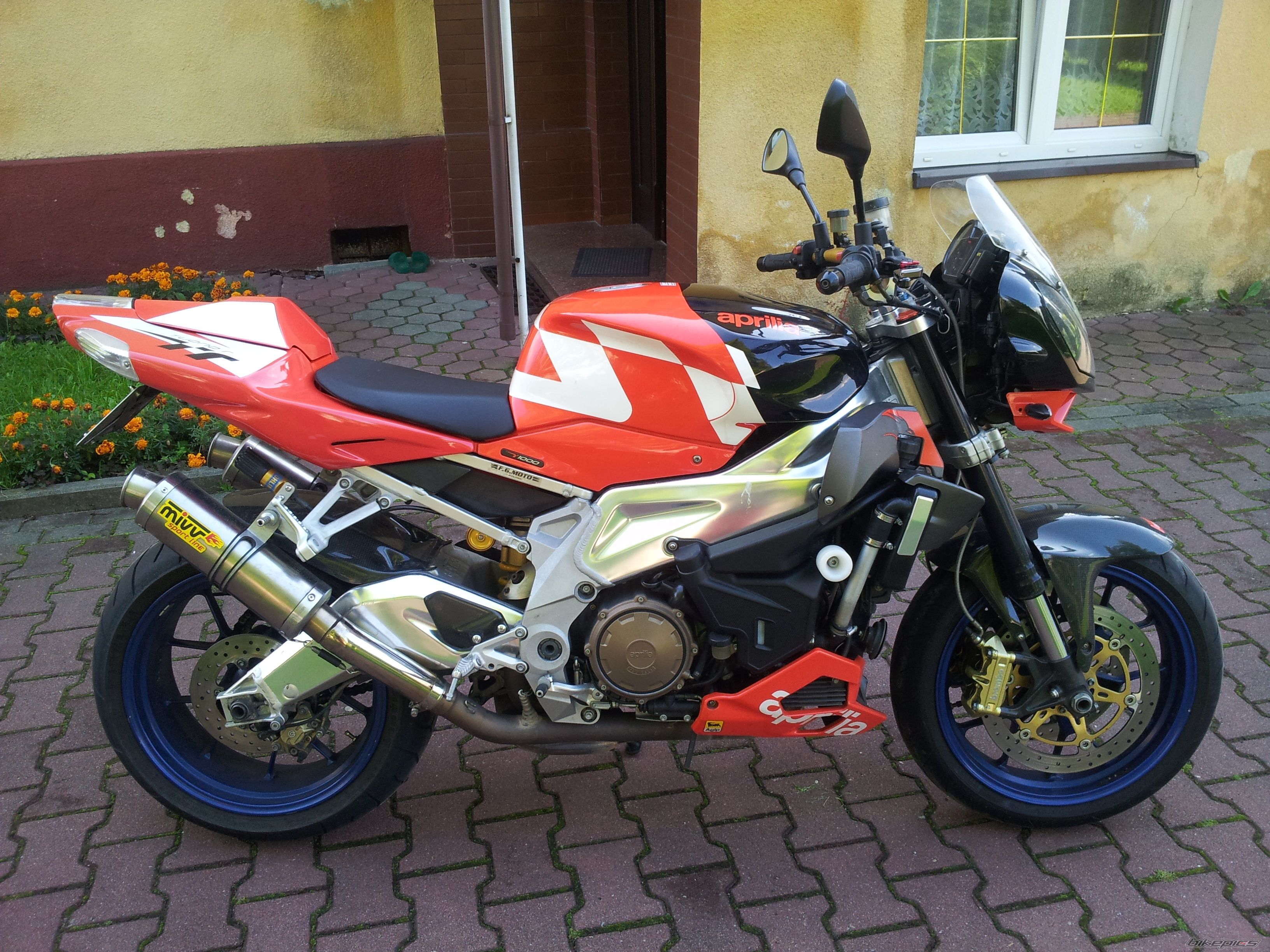 Photo 2695978