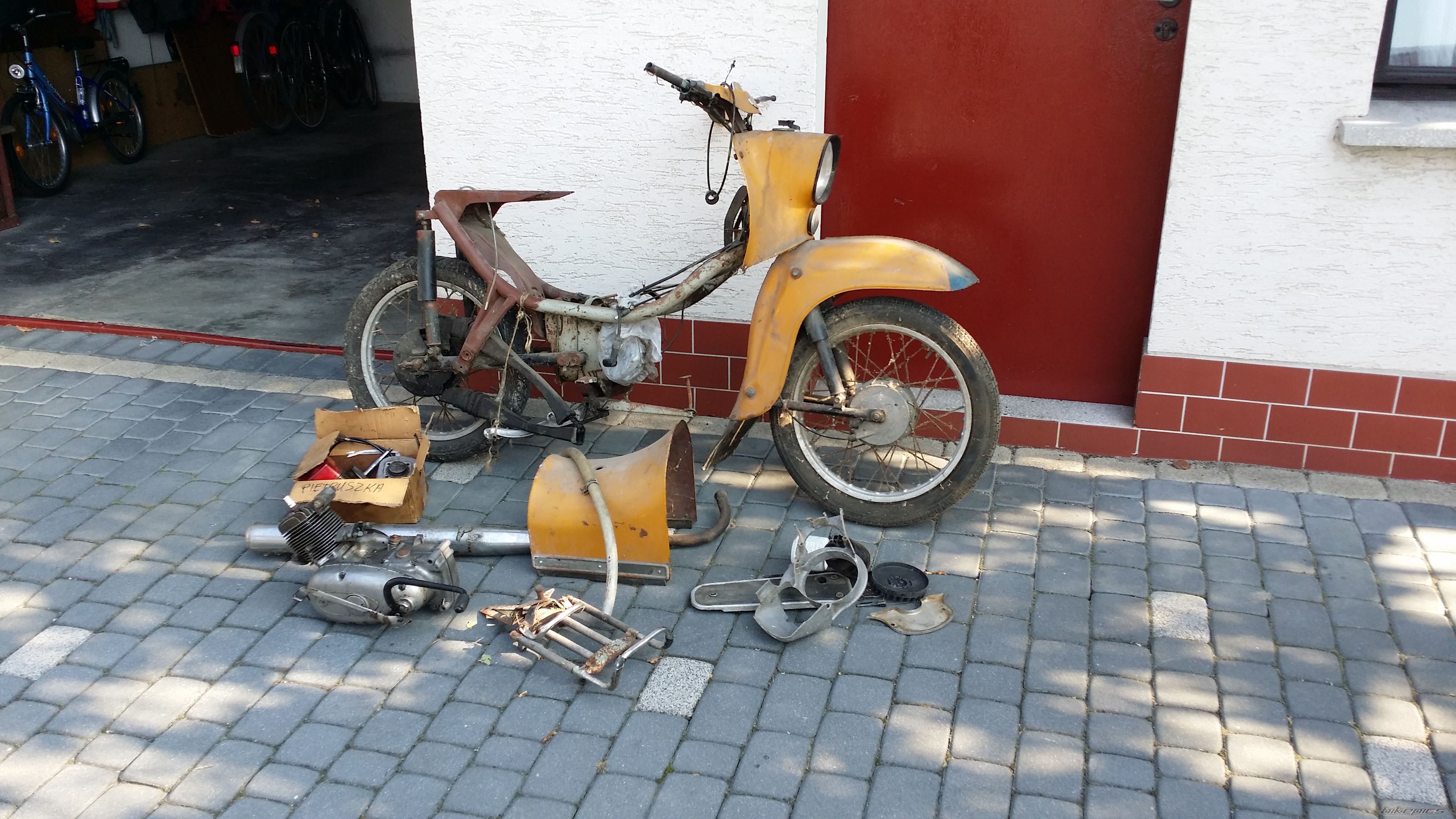 Photo 2696765