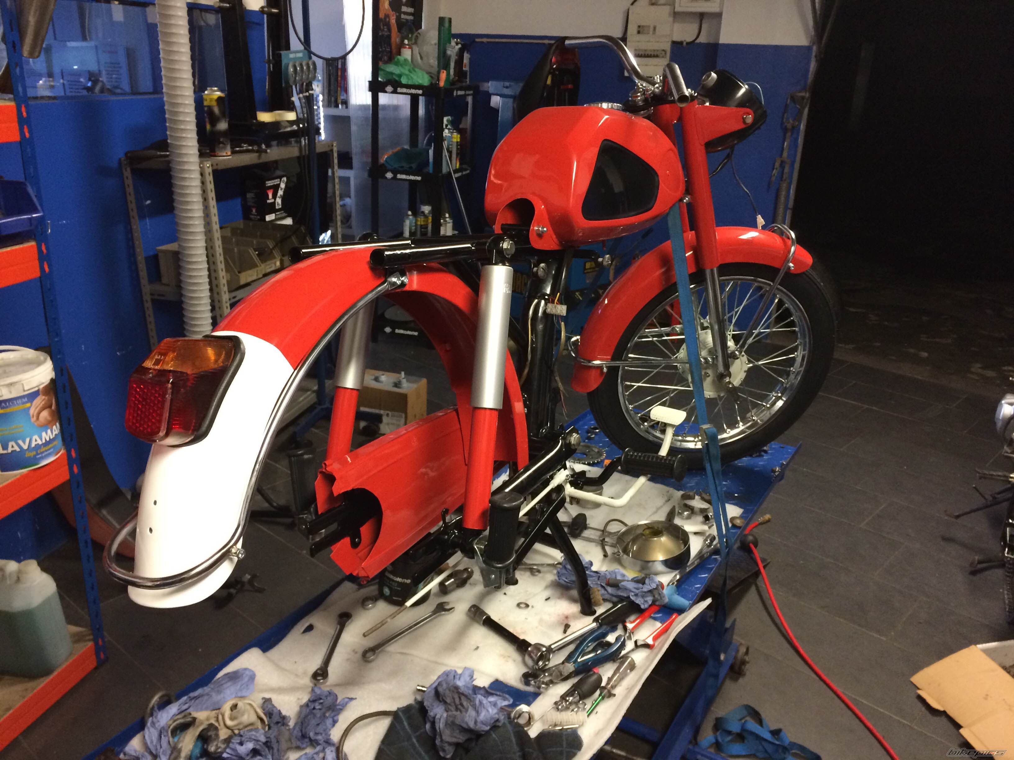 Photo 2698212
