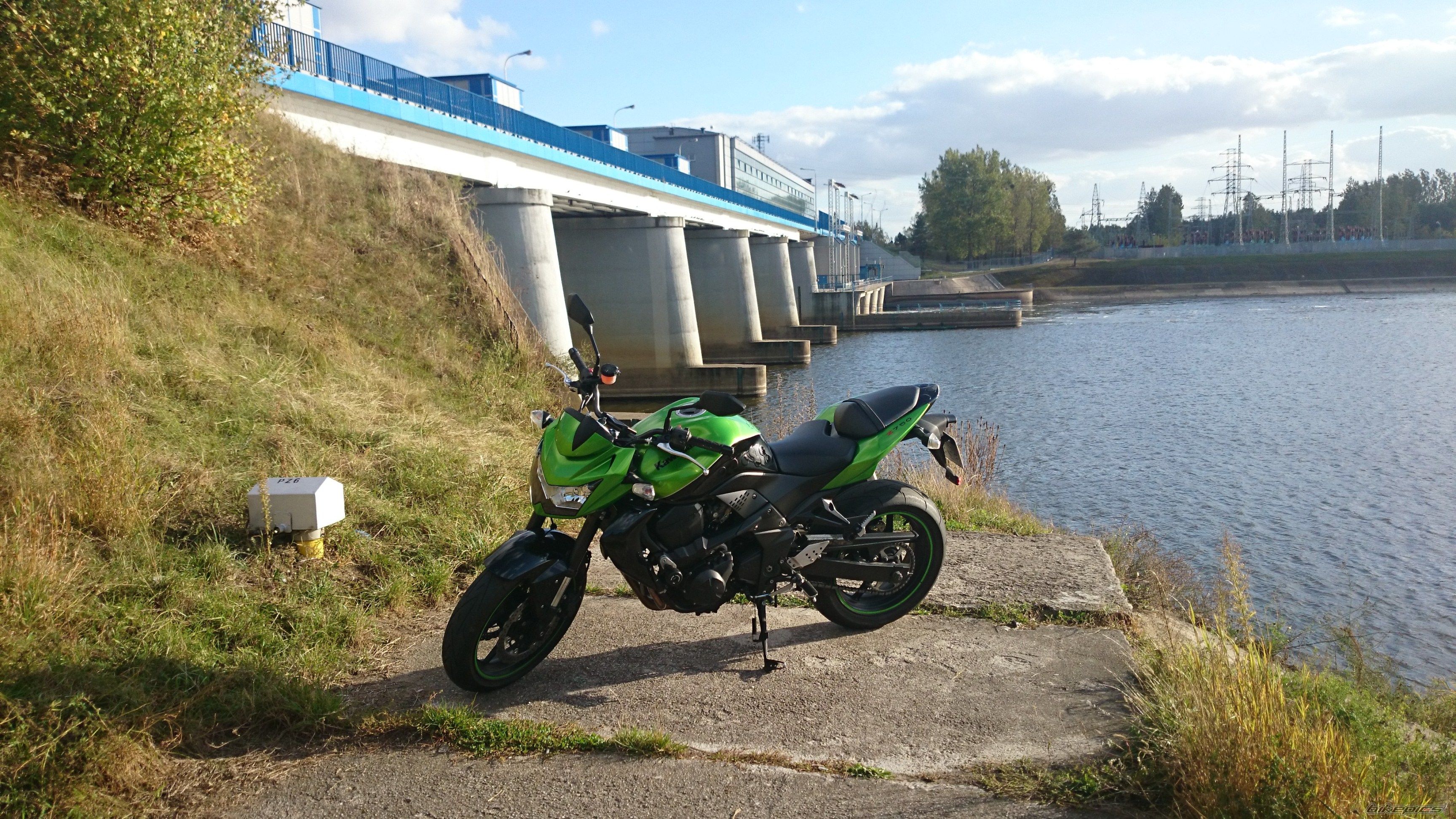 Photo 2698673