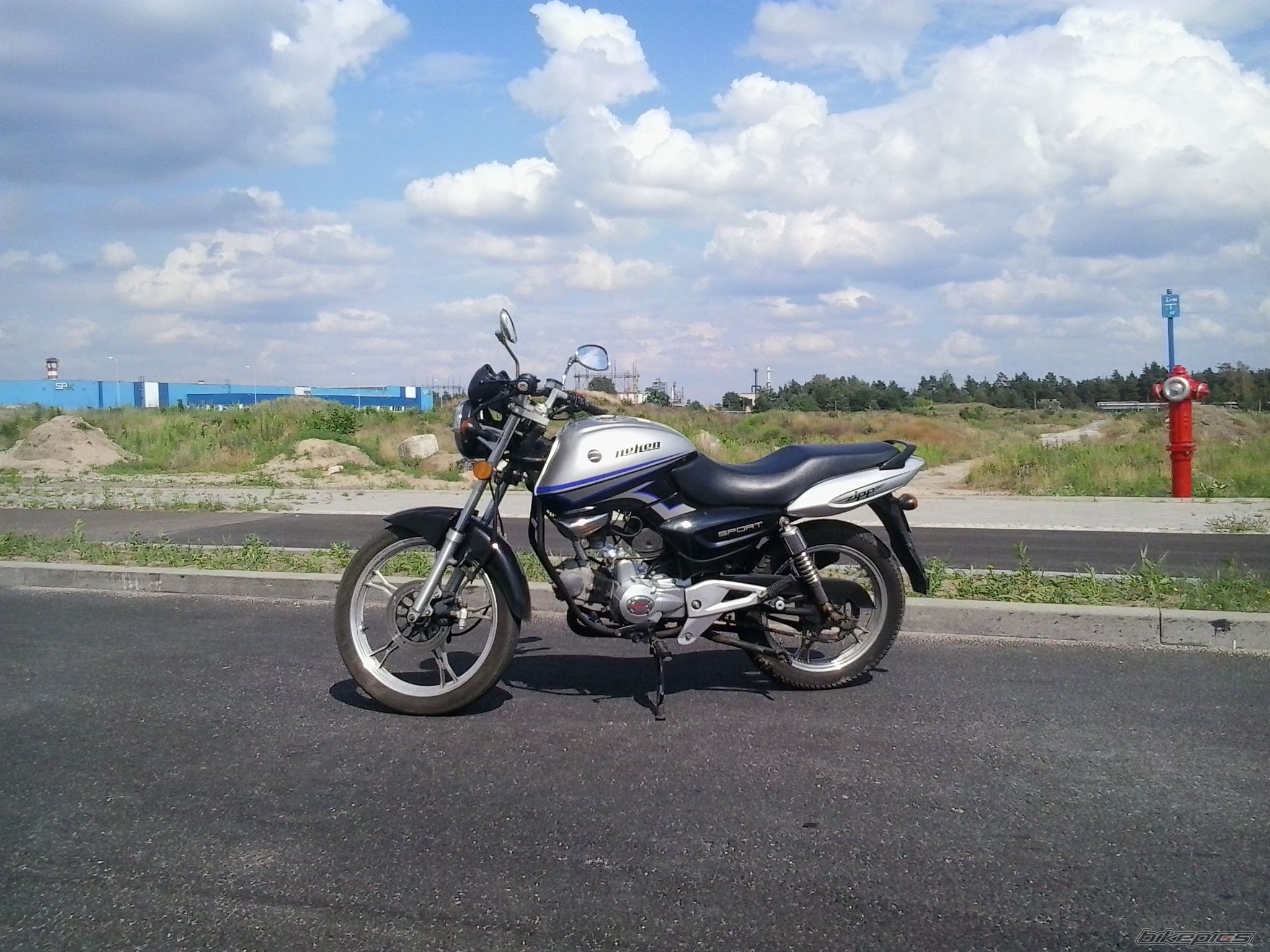 Bike Photo 2698693