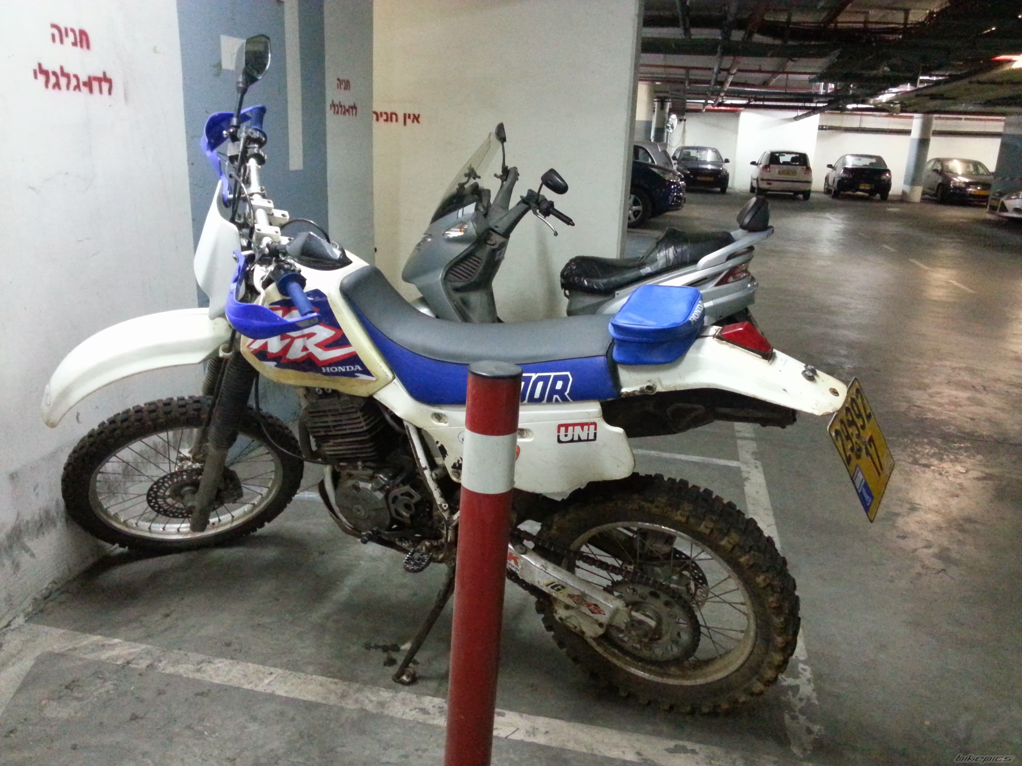 Photo 2698774
