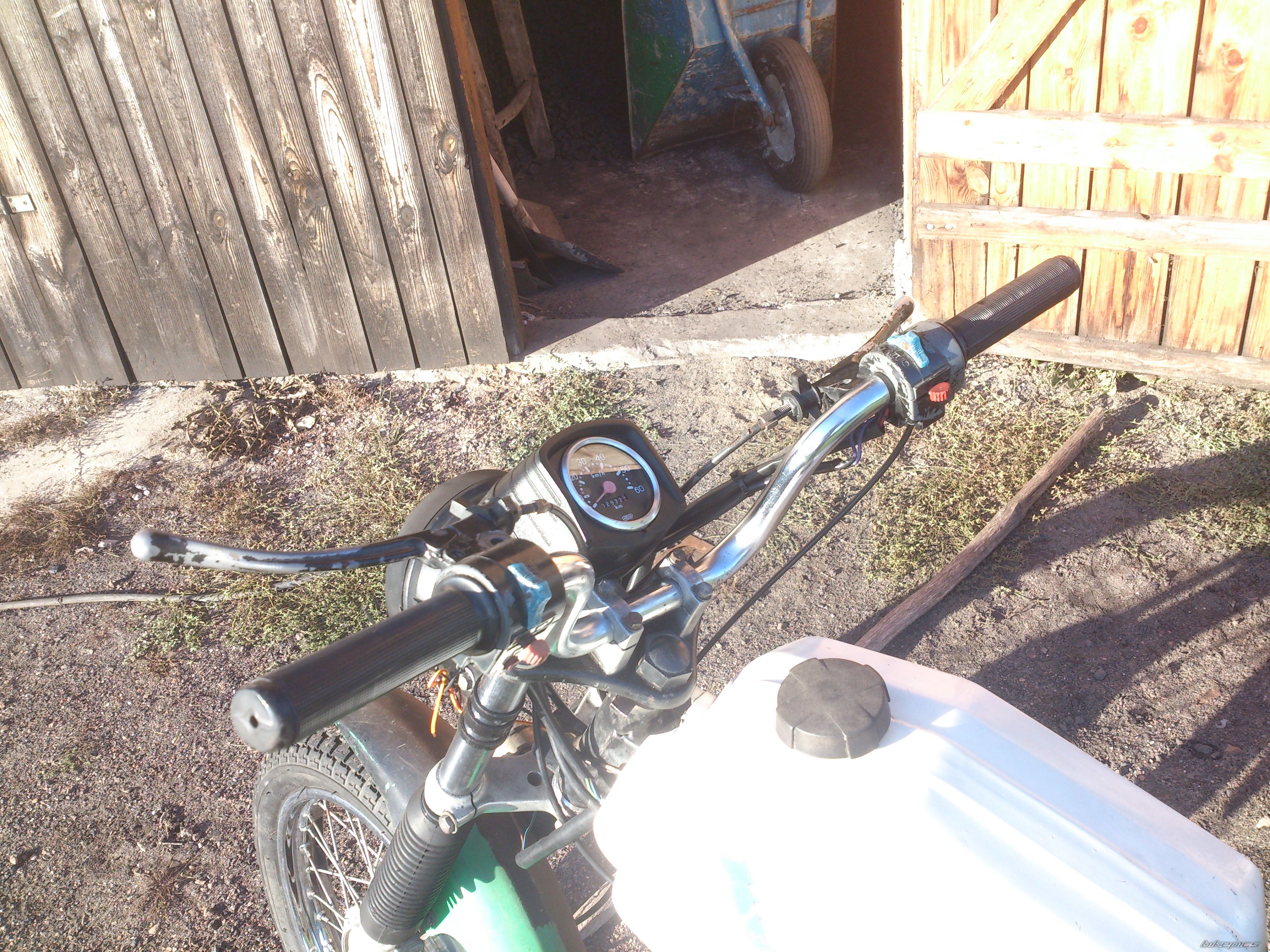 Photo 2698810