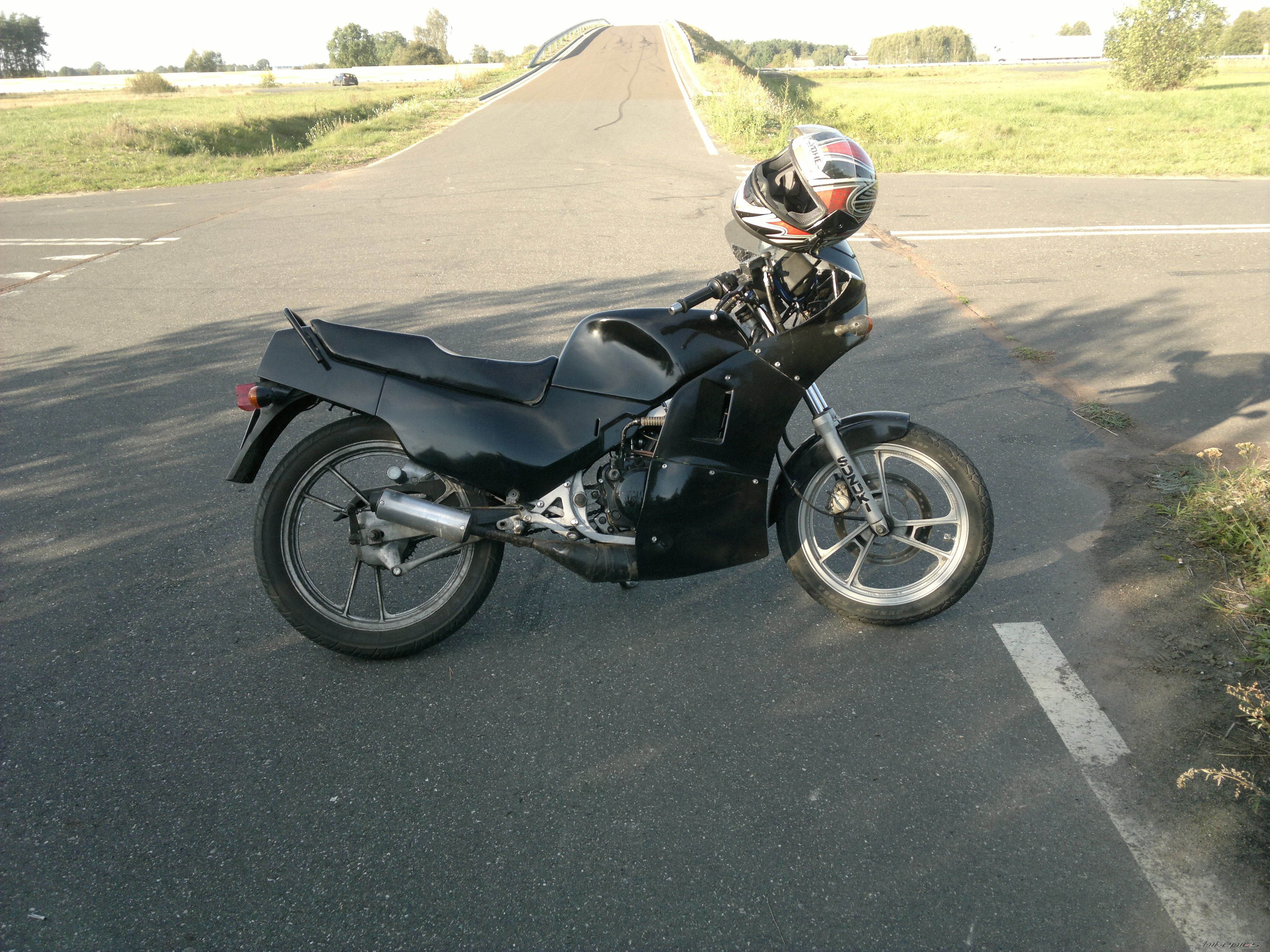 Photo 2698919