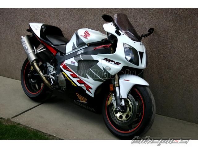 Photo 2699687