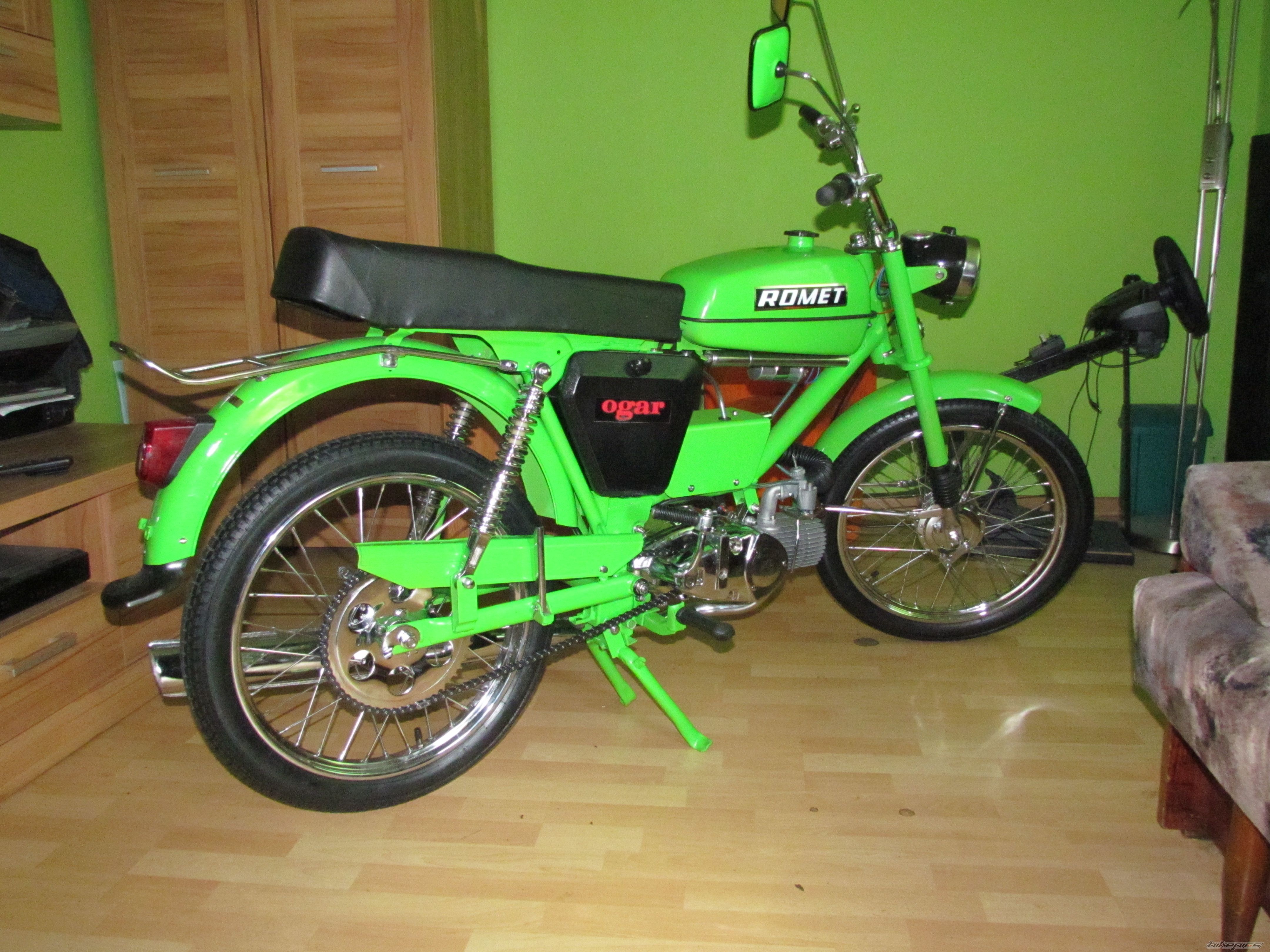 Photo 2700099