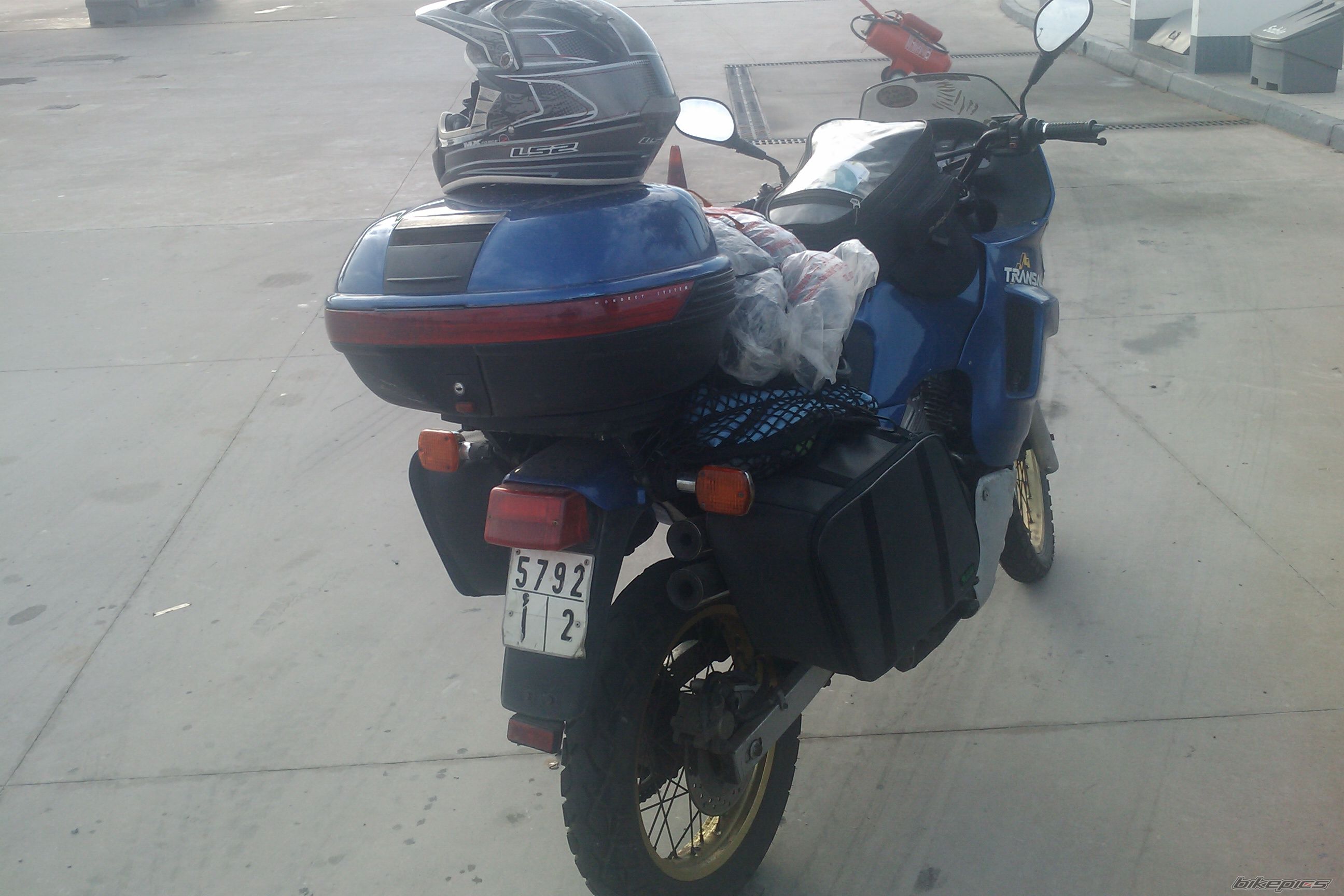 Photo 2700345