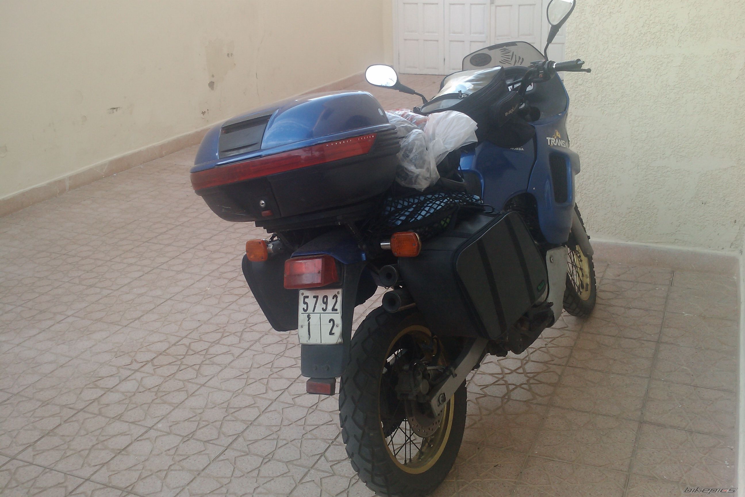 Photo 2700363