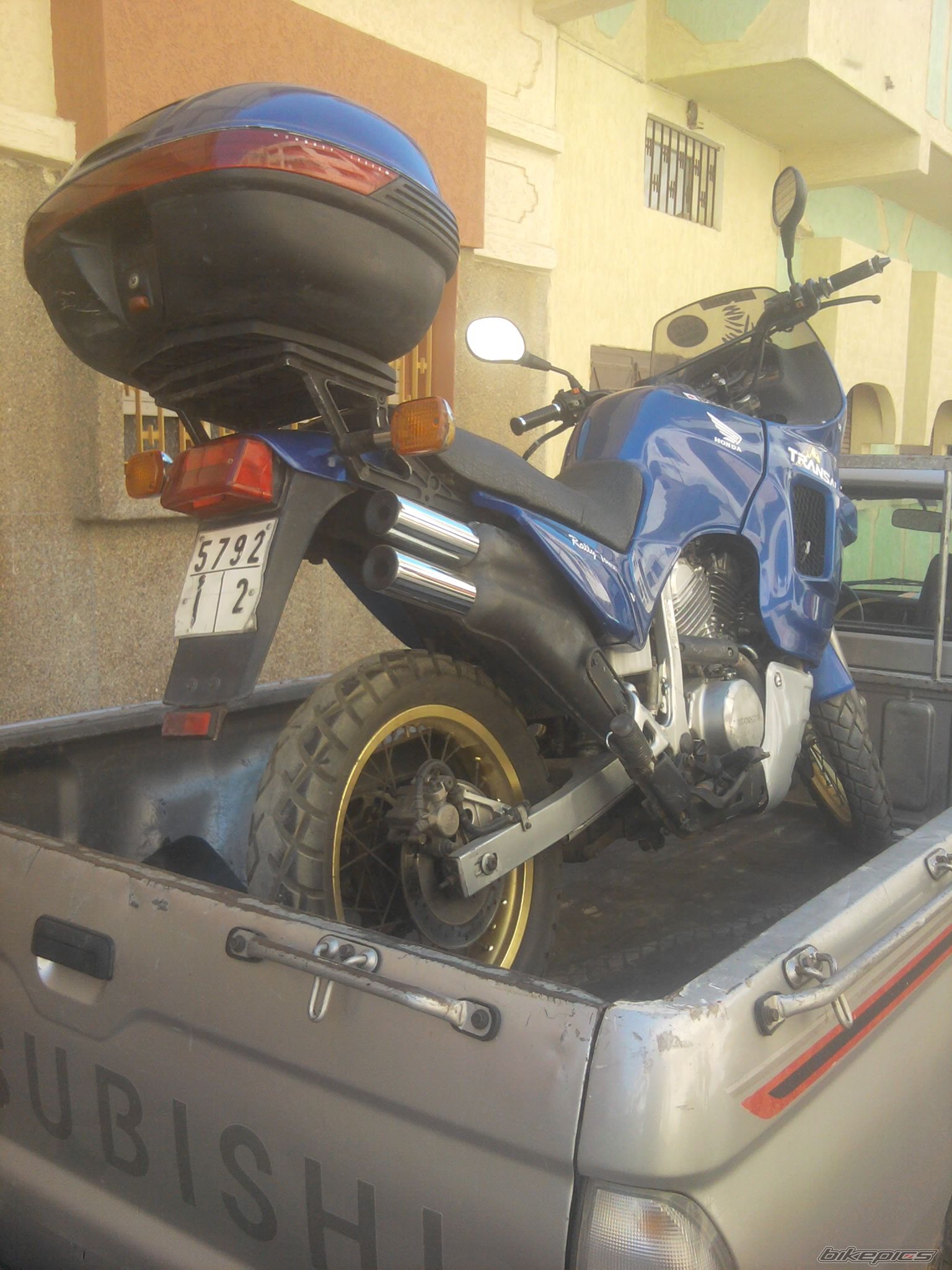 Photo 2700399