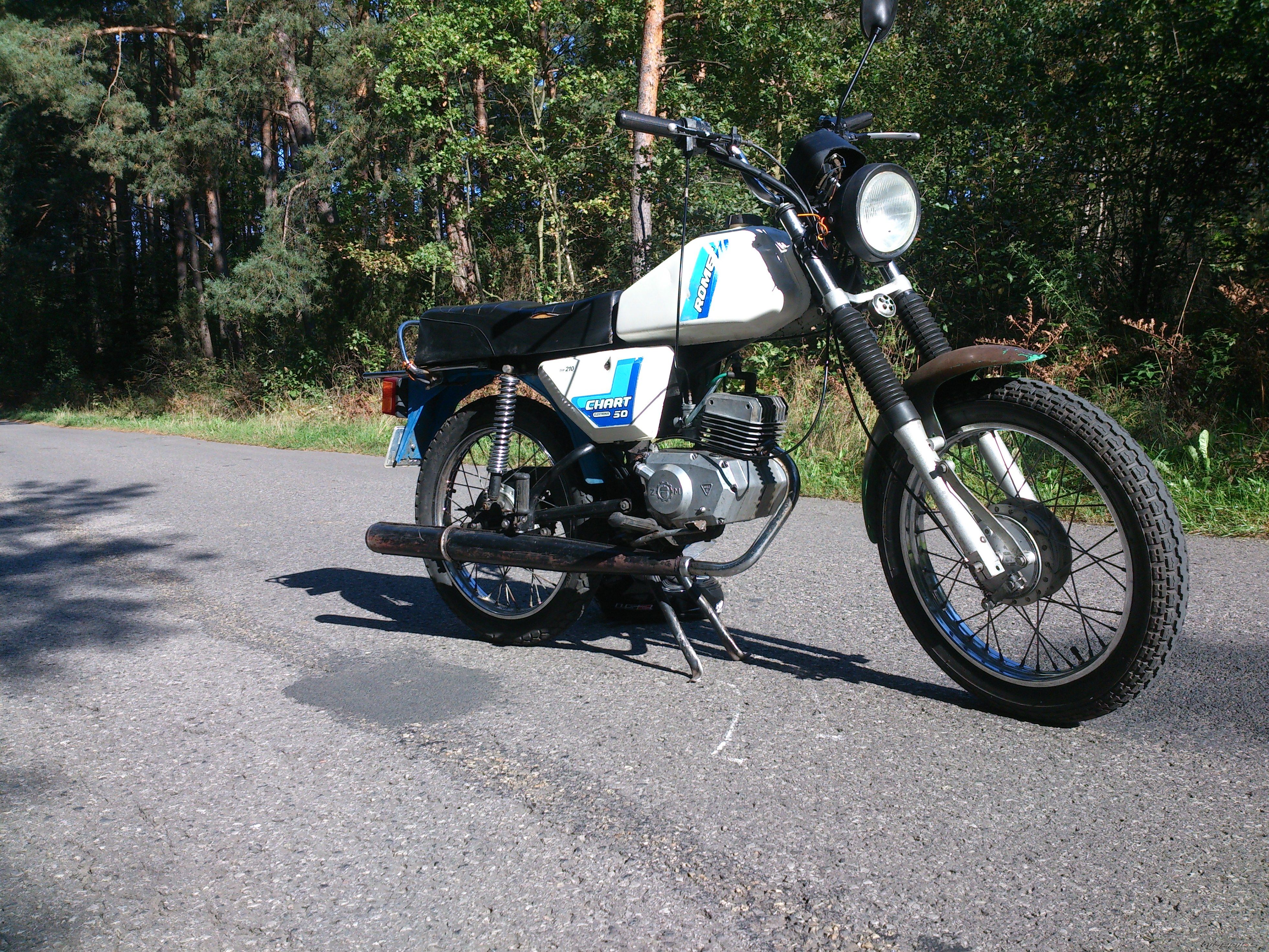 Photo 2700411