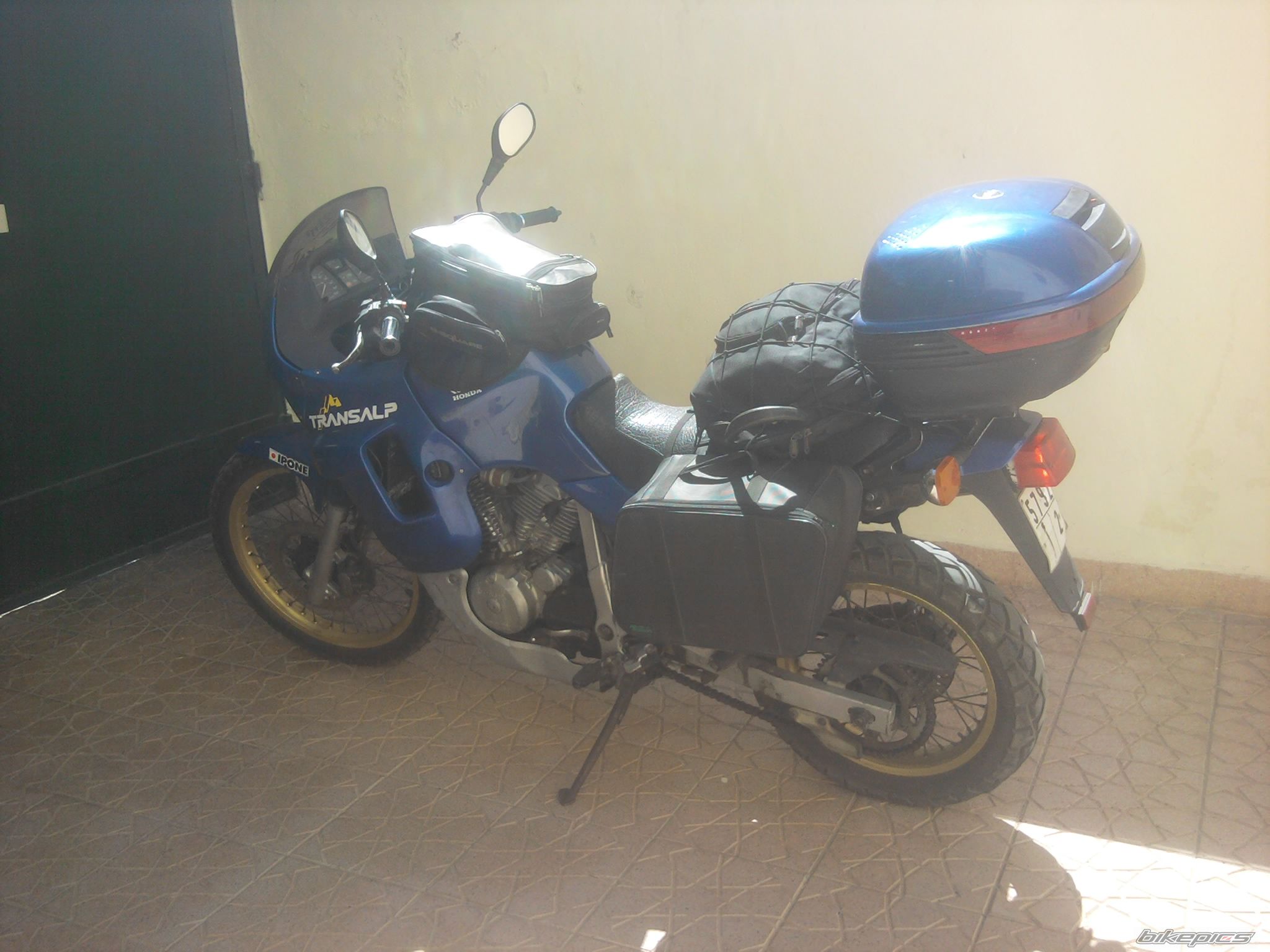 Photo 2700441
