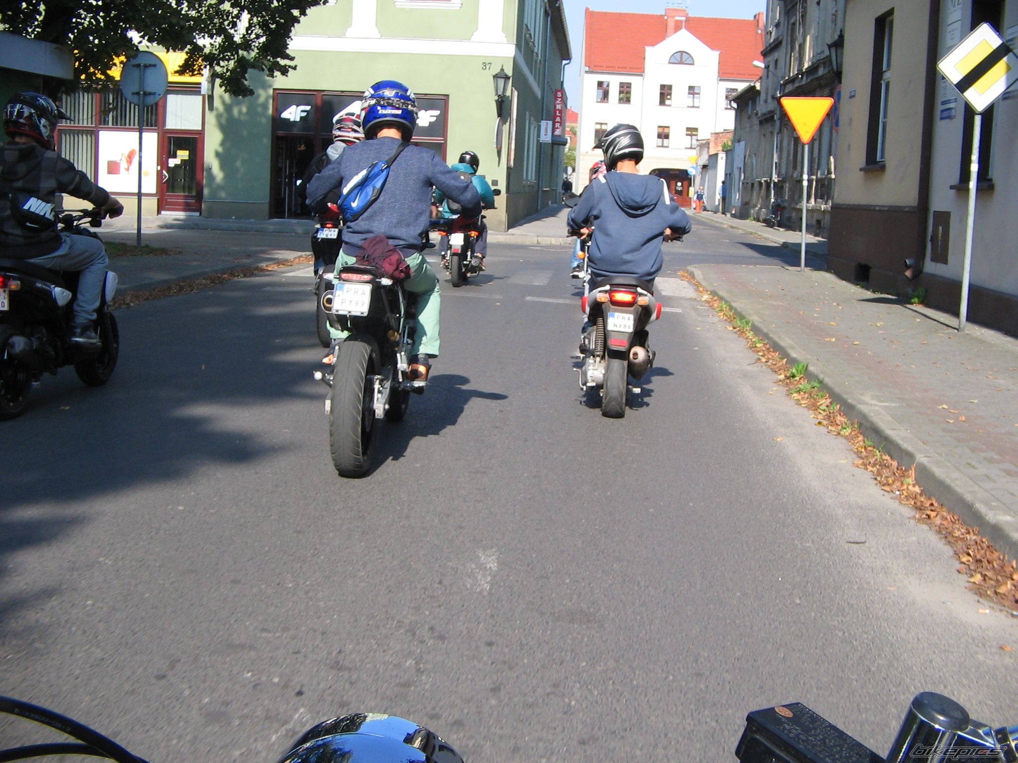 Photo 2700548