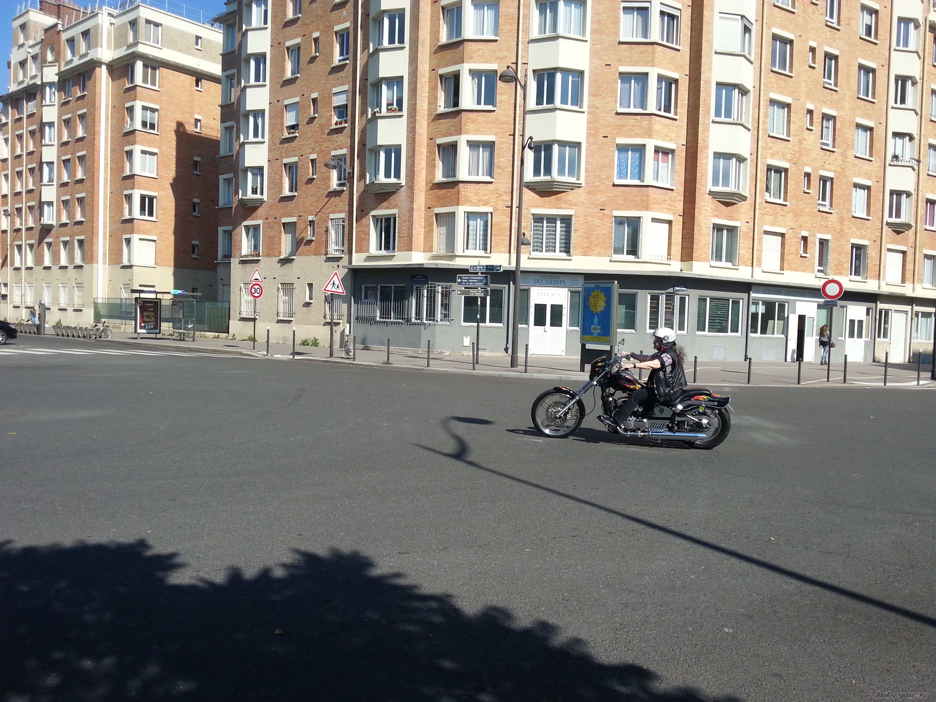 Photo 2700822