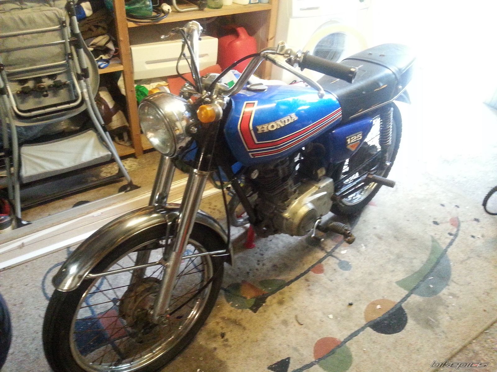 Photo 2700977