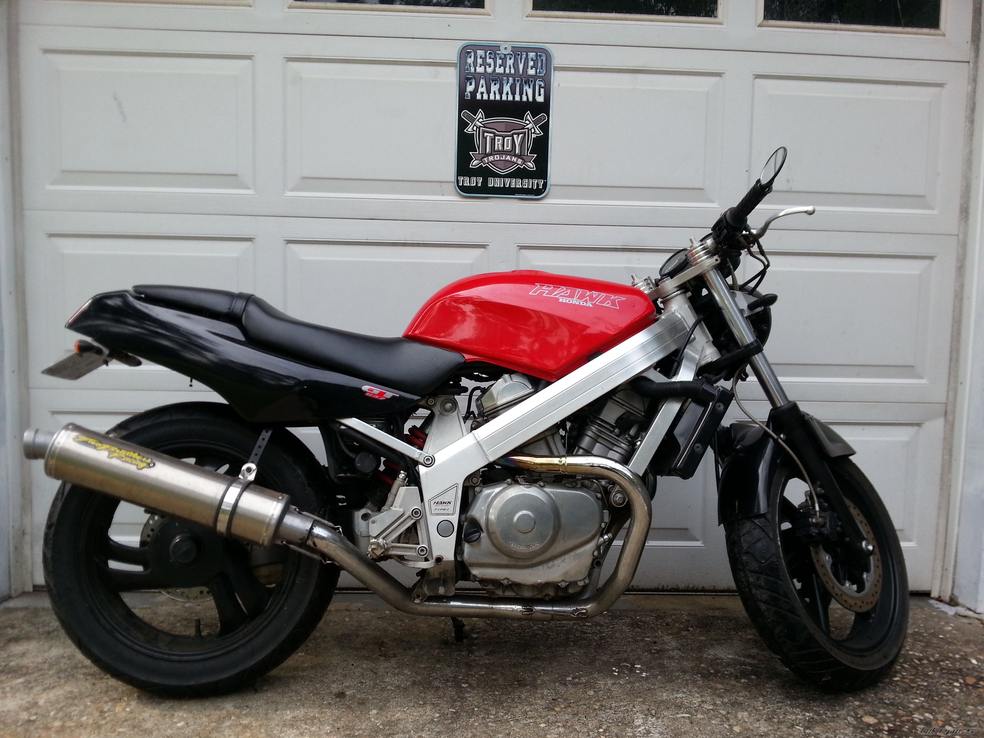 Hawk 650GT
