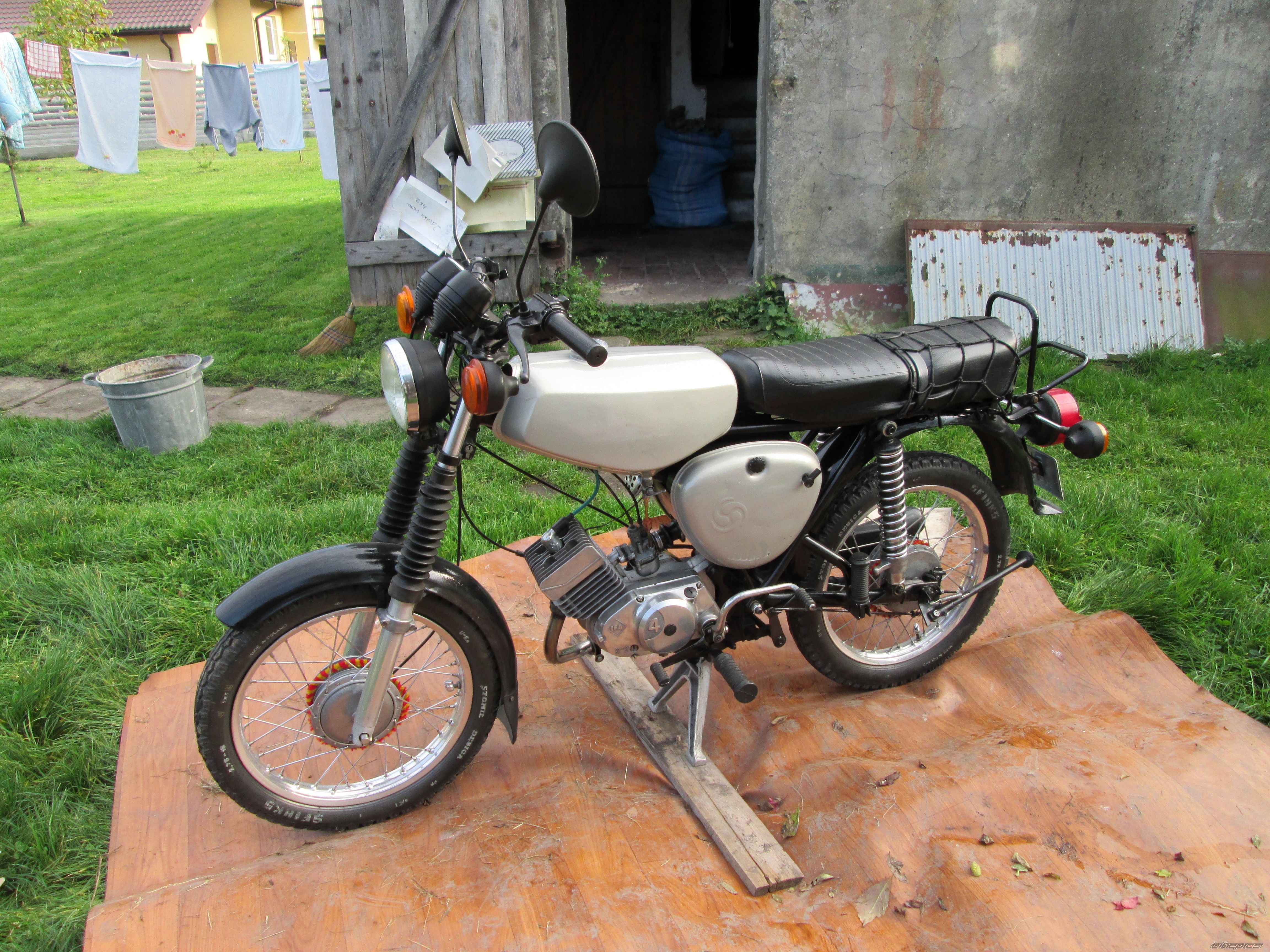 Photo 2701734