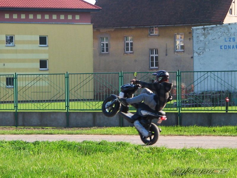 Photo 2702639