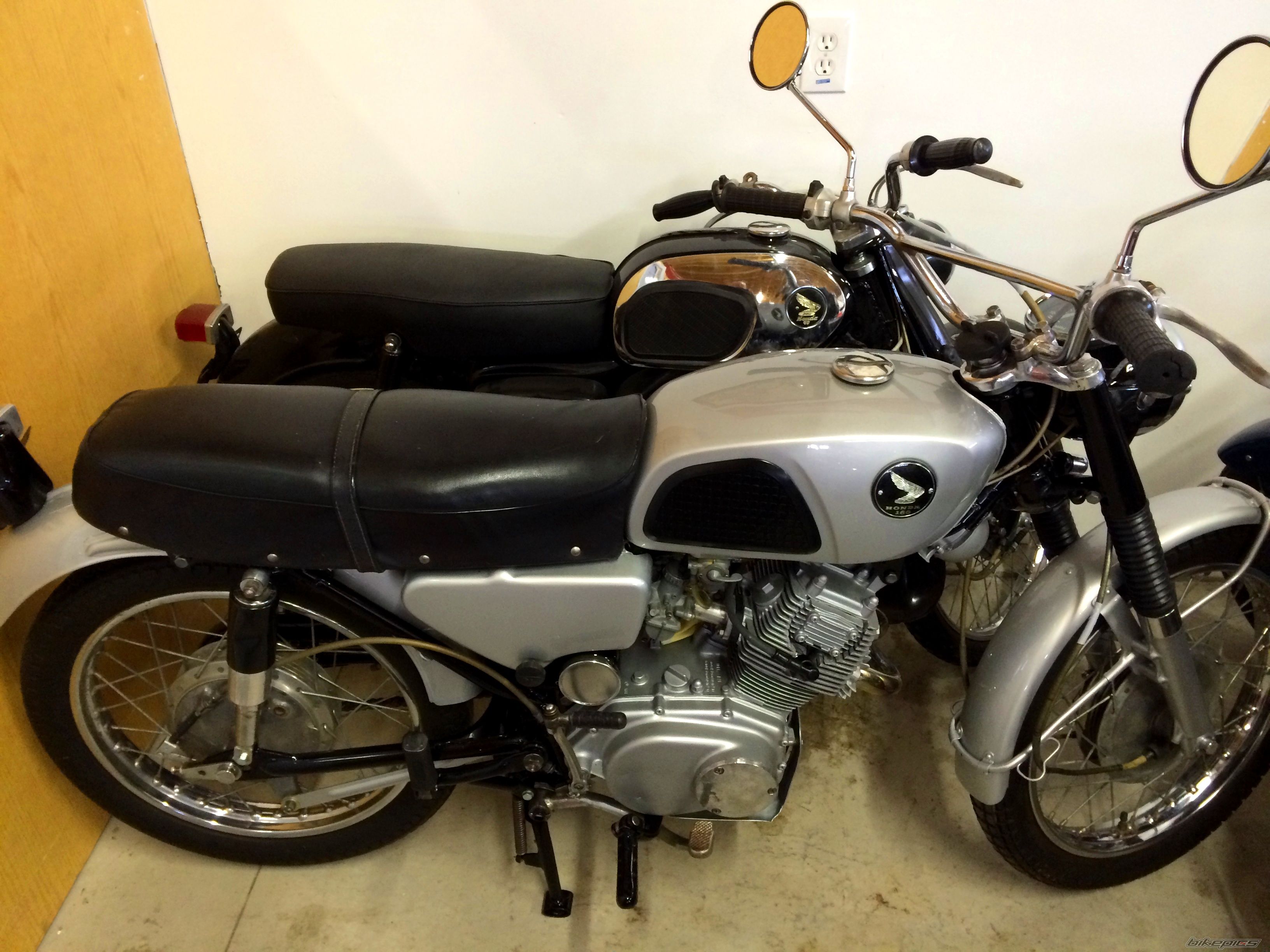 Photo 2702902