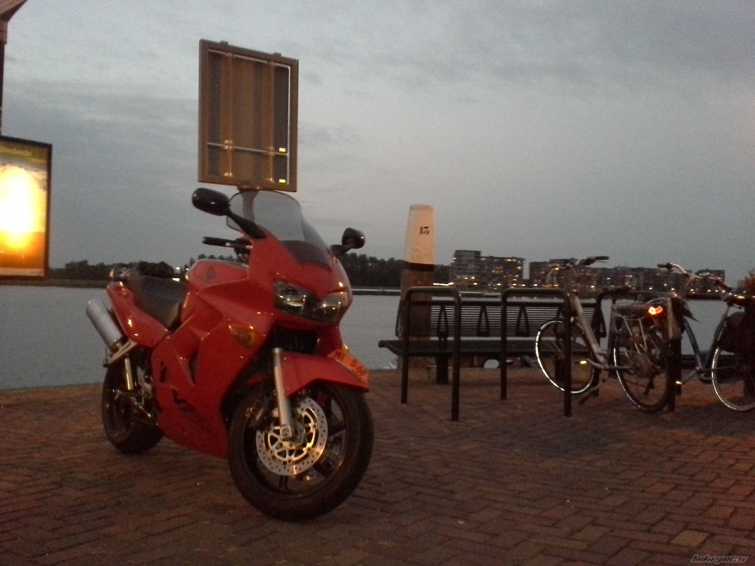 Photo 2703295