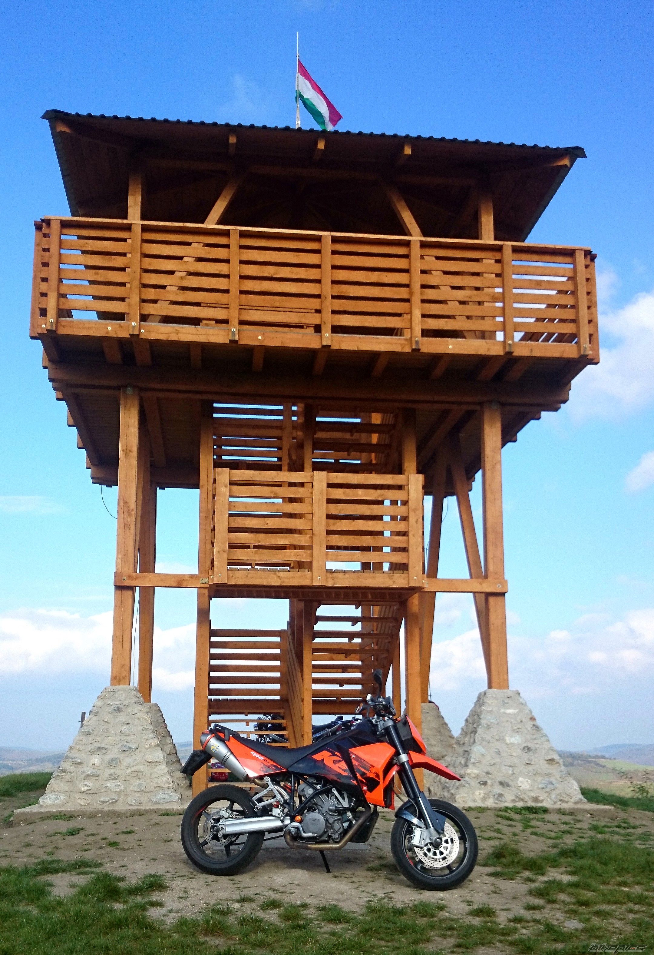 Bike Photo 2703776
