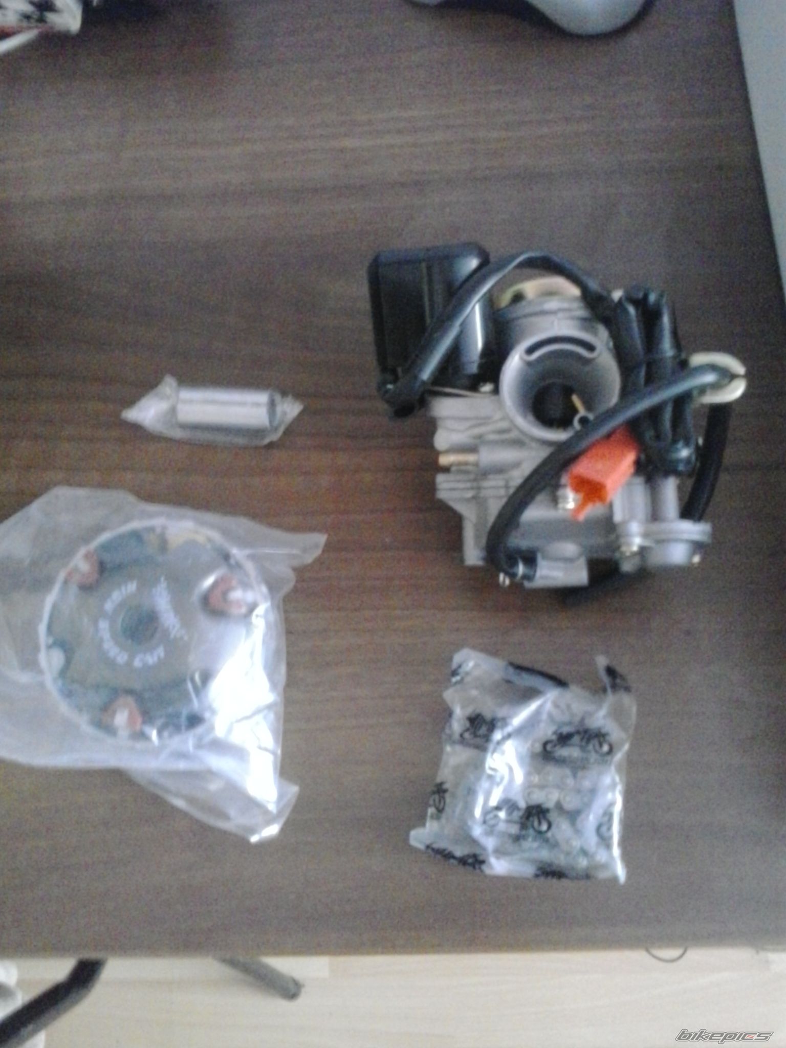 Photo 2703823