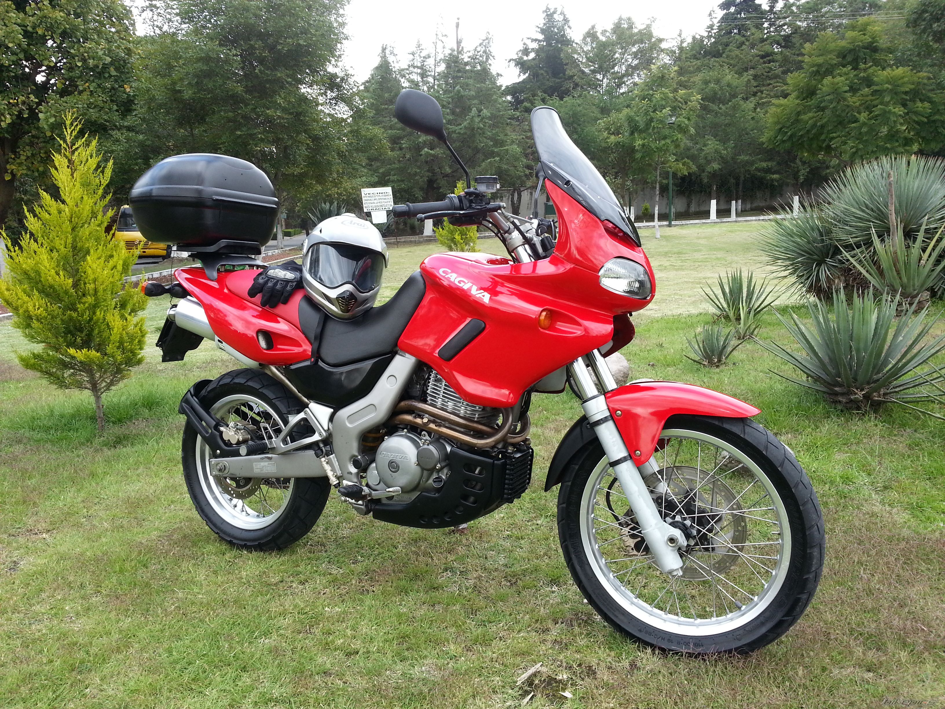 Photo 2705776