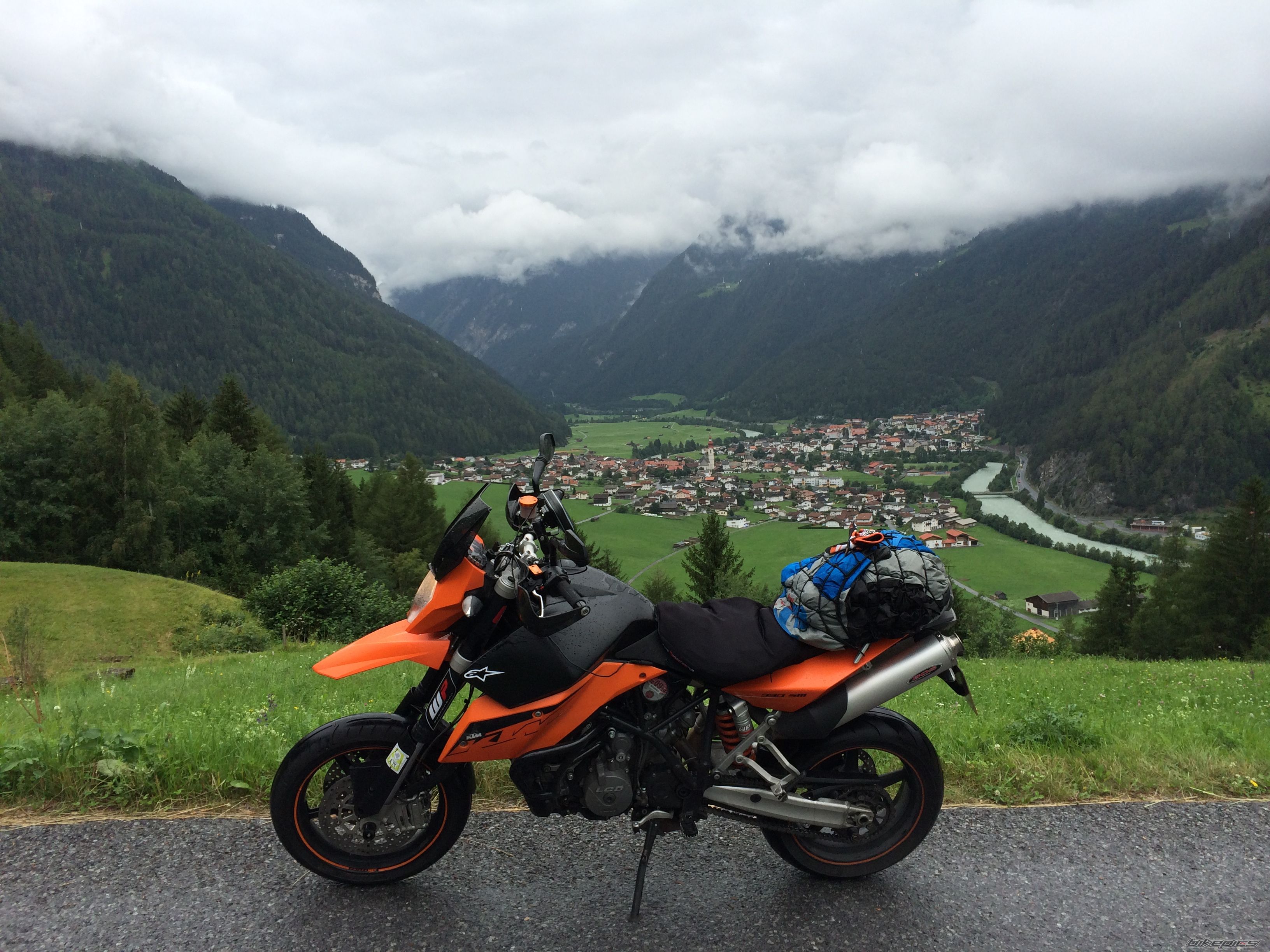Photo 2706754