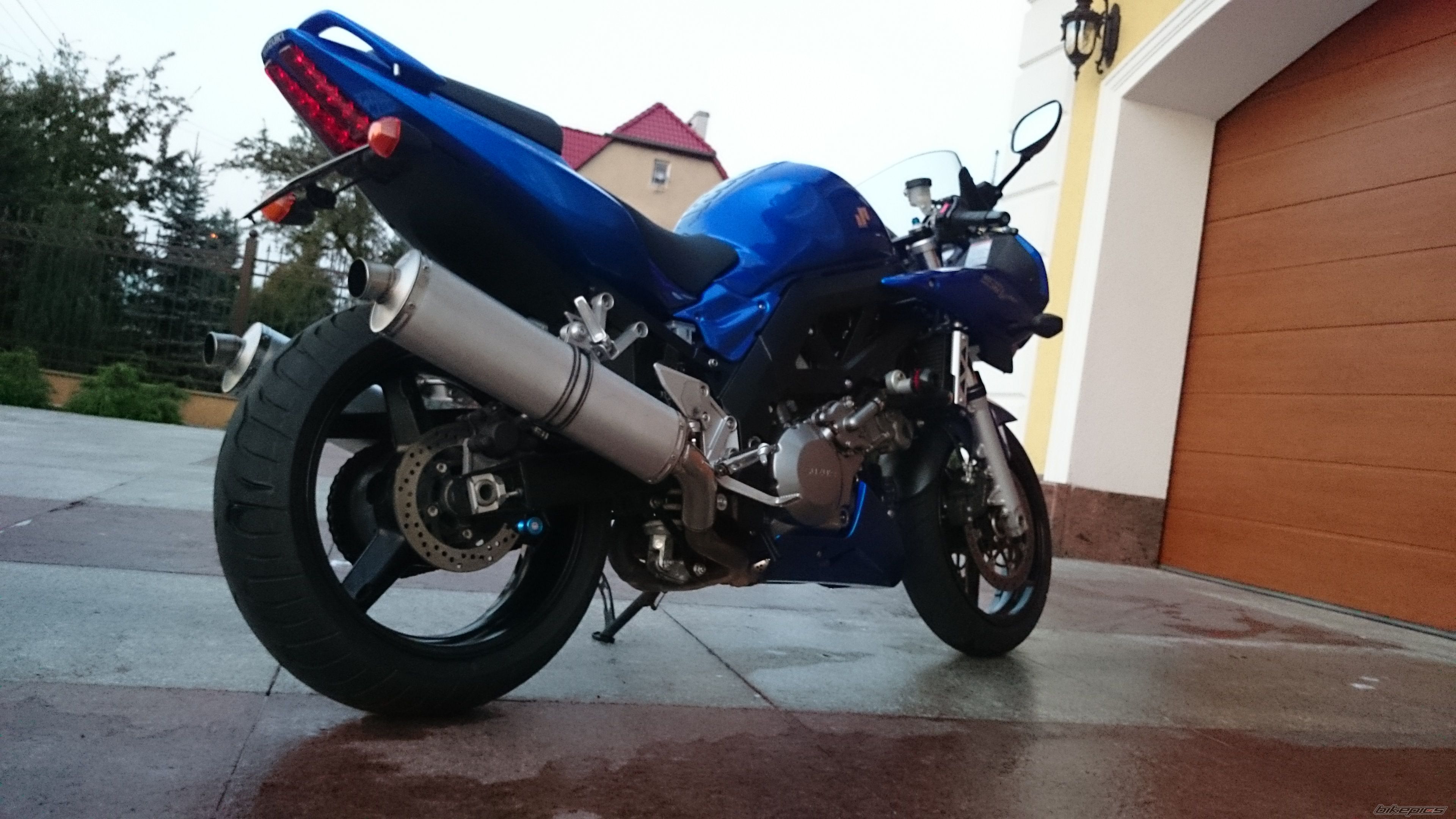 Photo 2710353