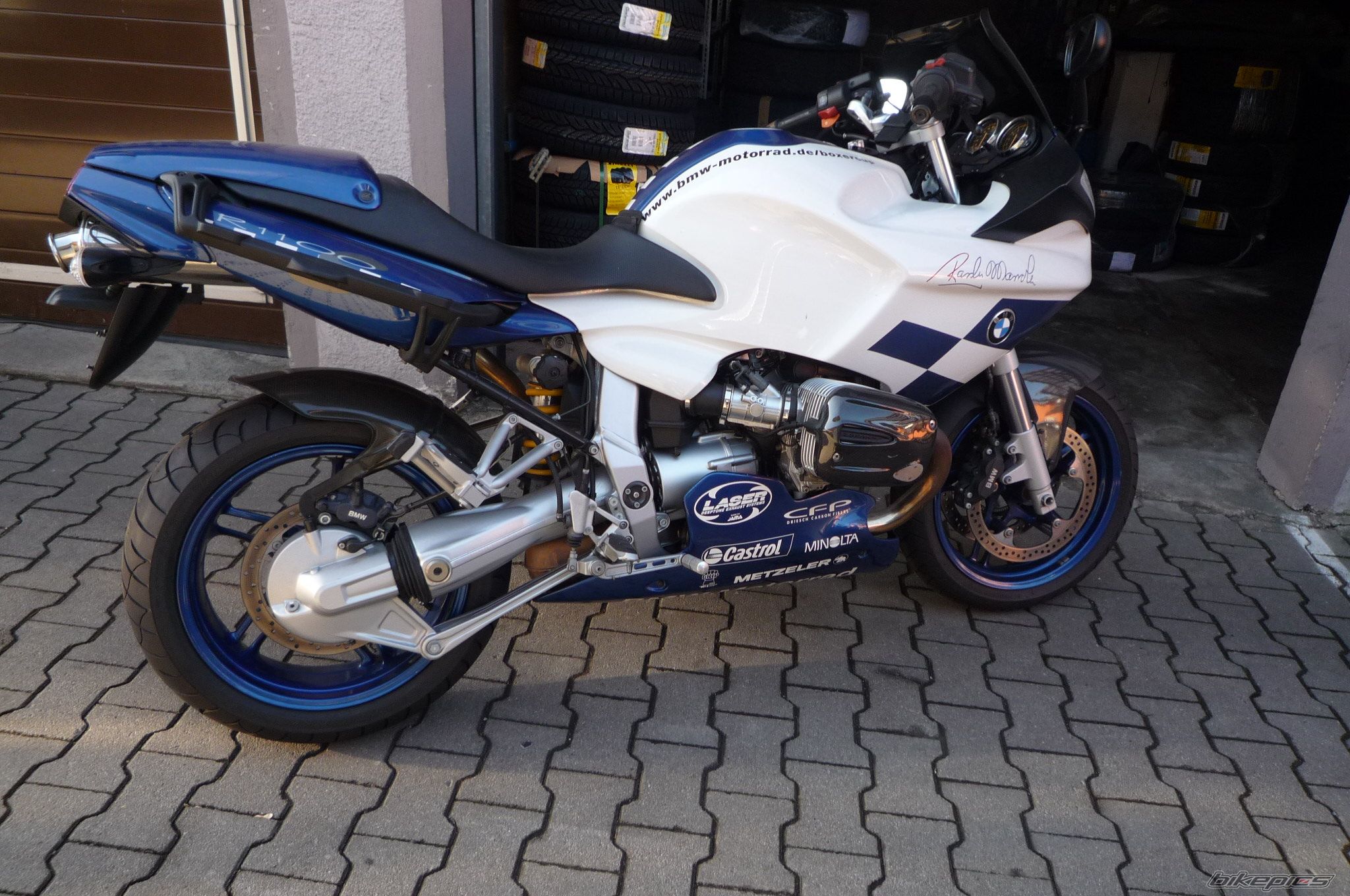 Photo 2713552