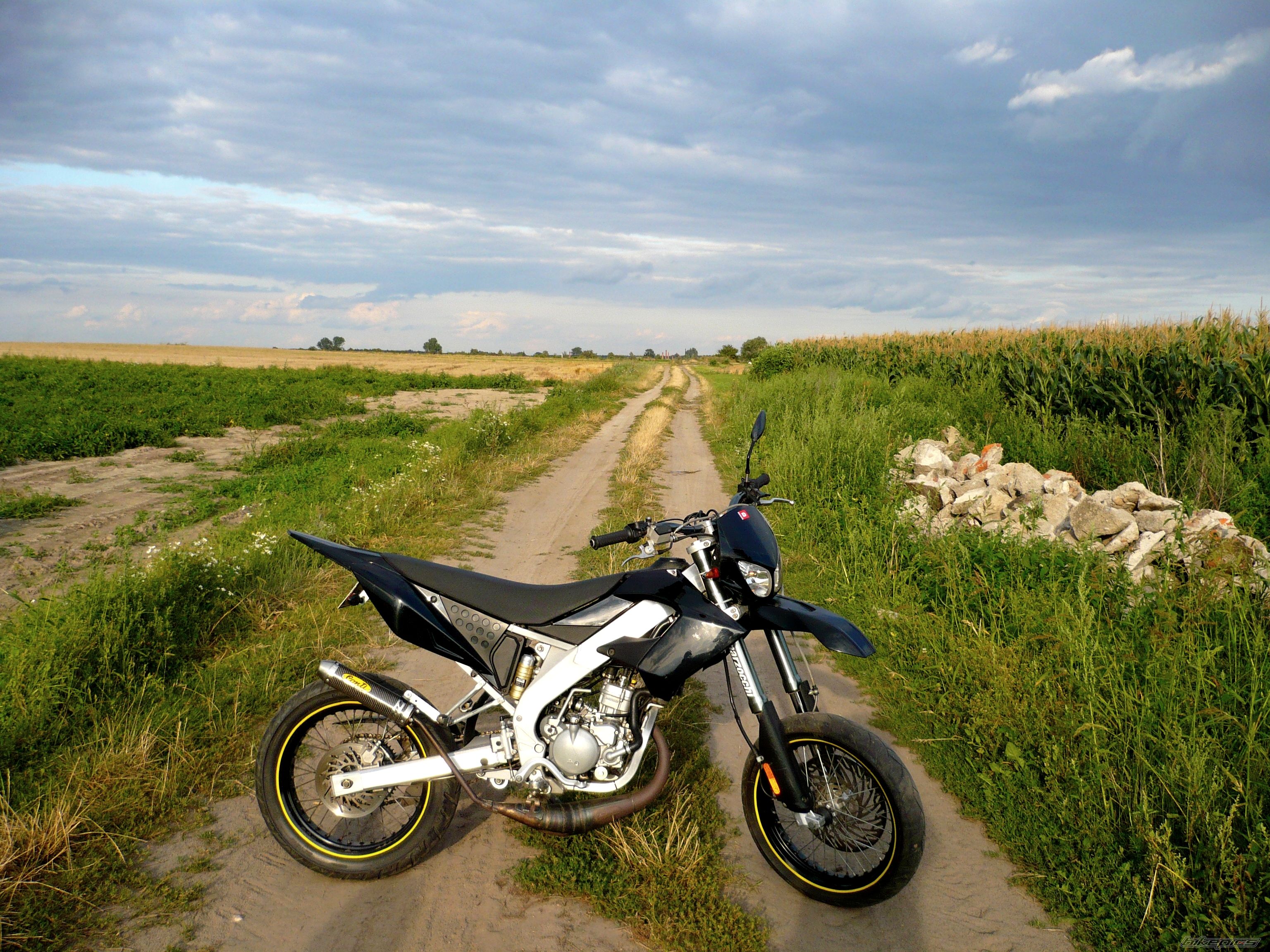 Bike Photo 2713702