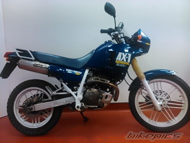 Photo 2713795