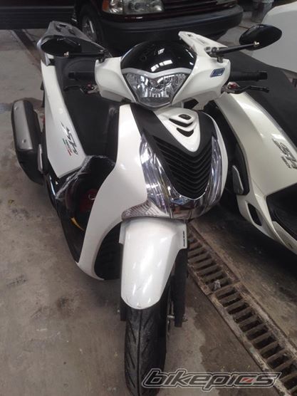 Photo 2713870