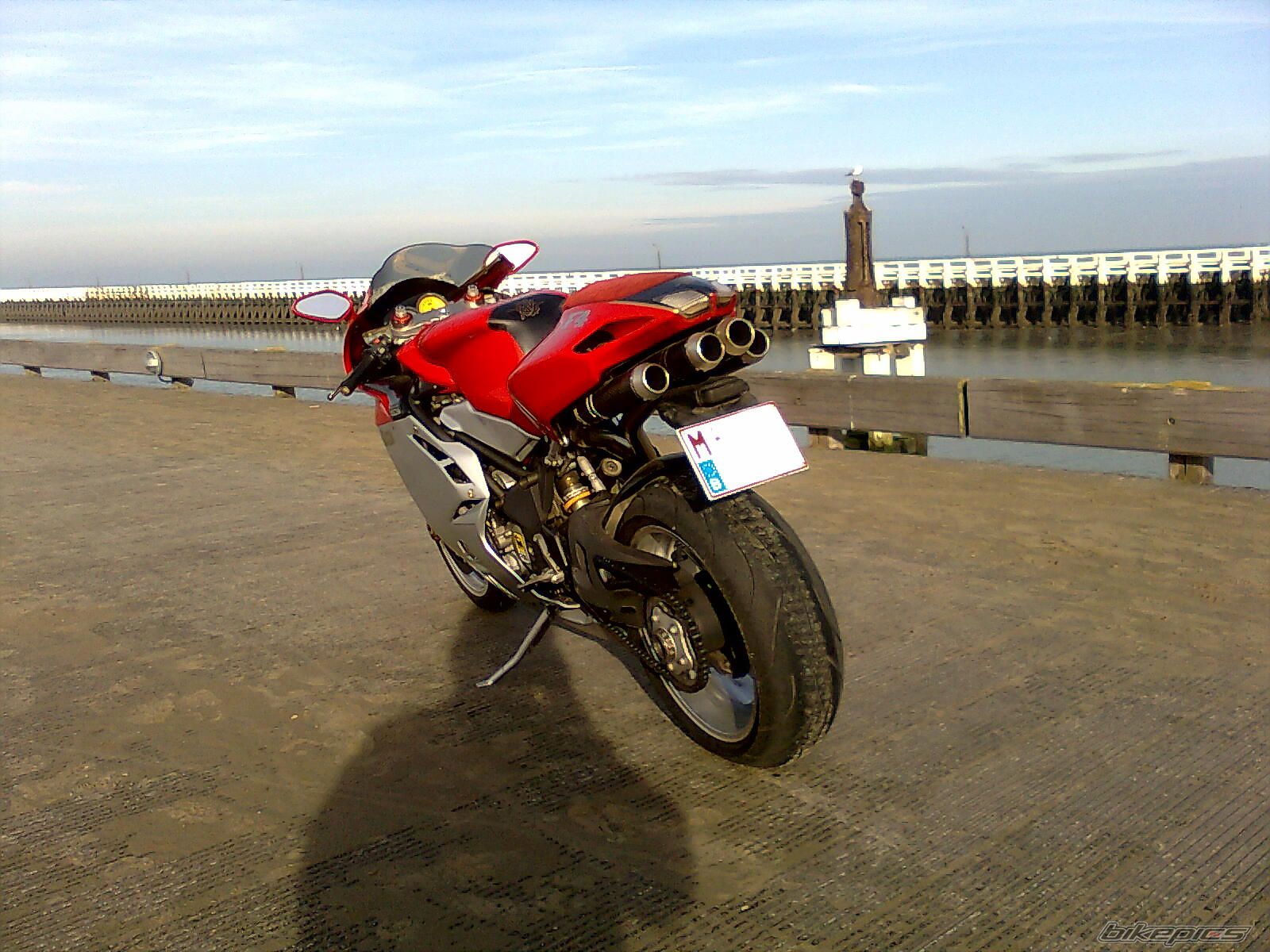 Photo 2715847