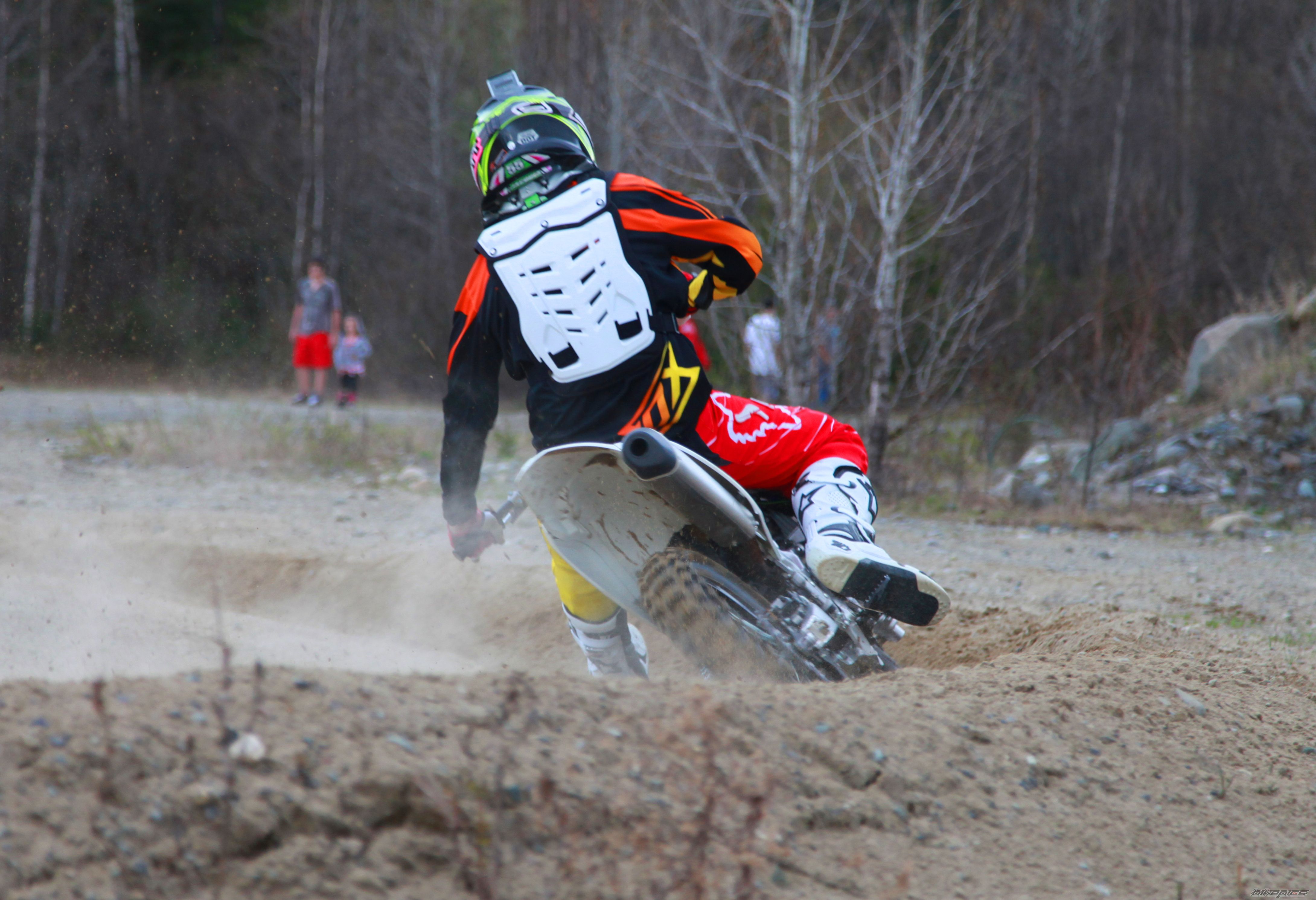 Photo 2718799