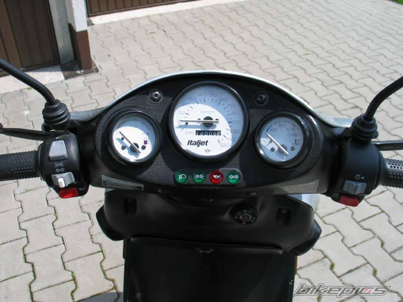 Photo 272330