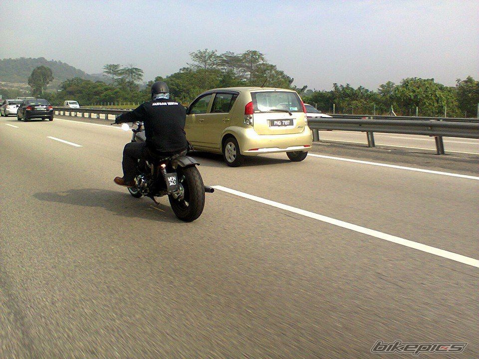 Photo 2723678