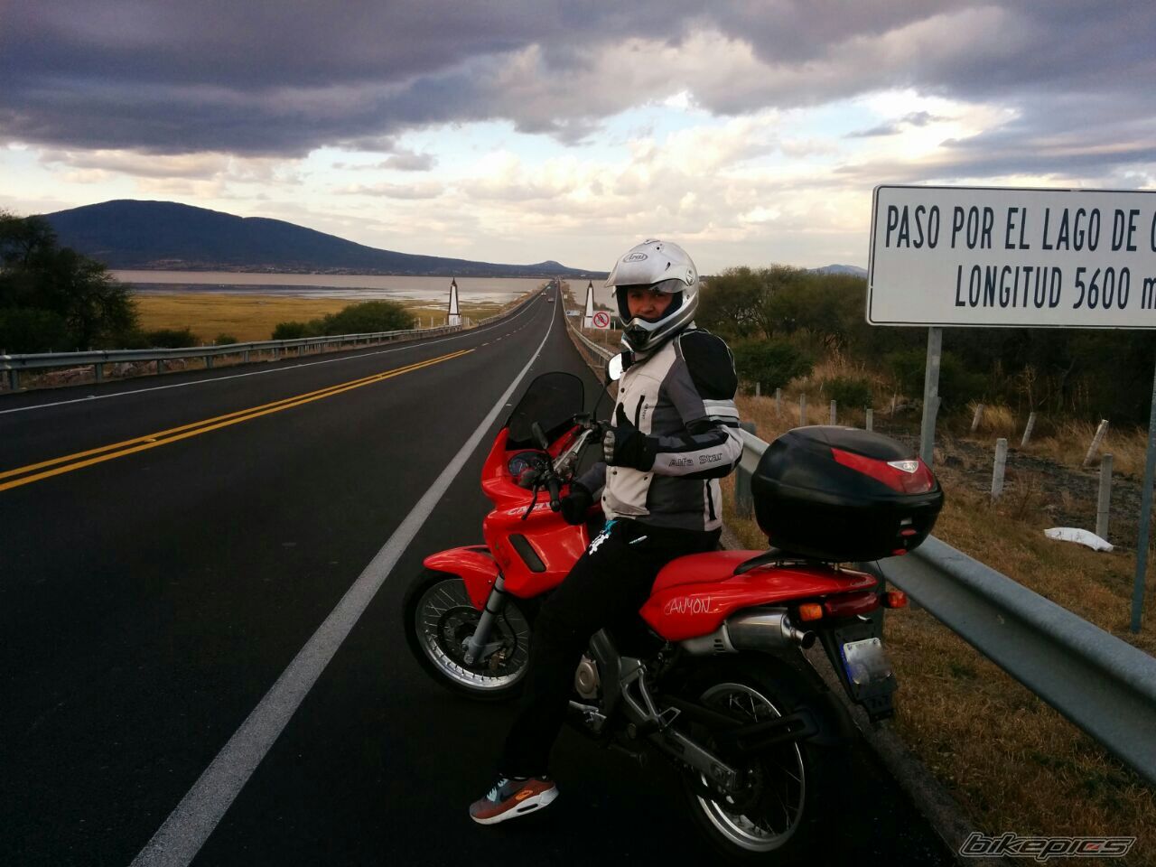 Bike Photo 2724085