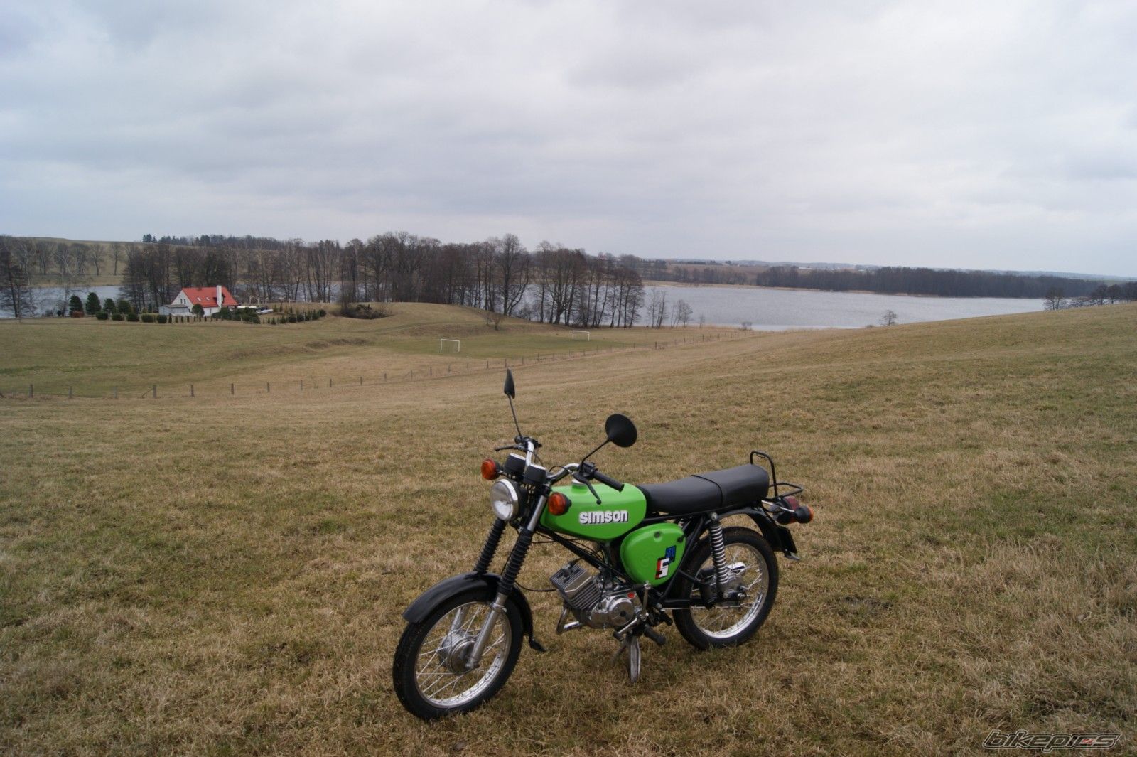 Photo 2728036