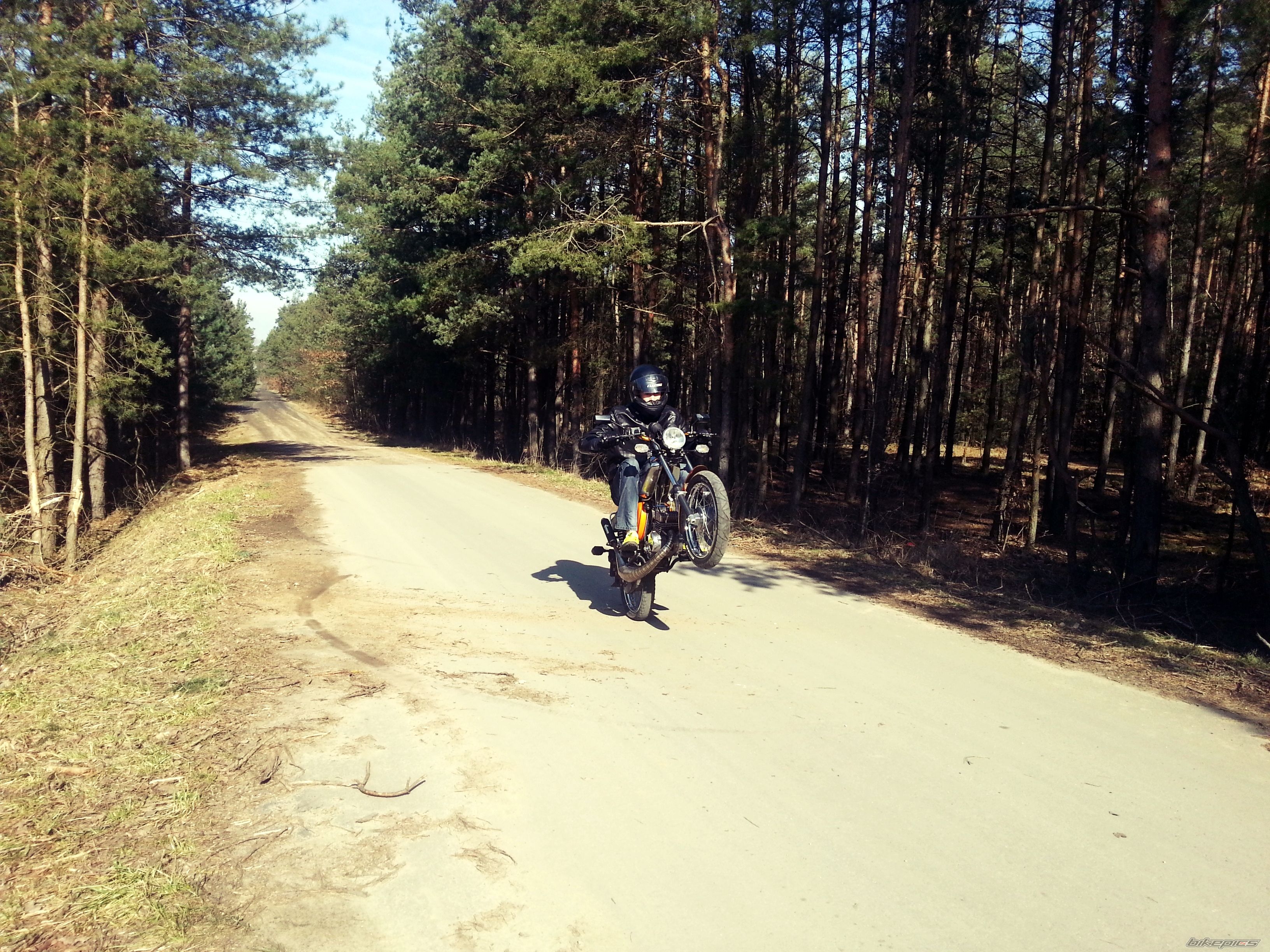 Photo 2730543
