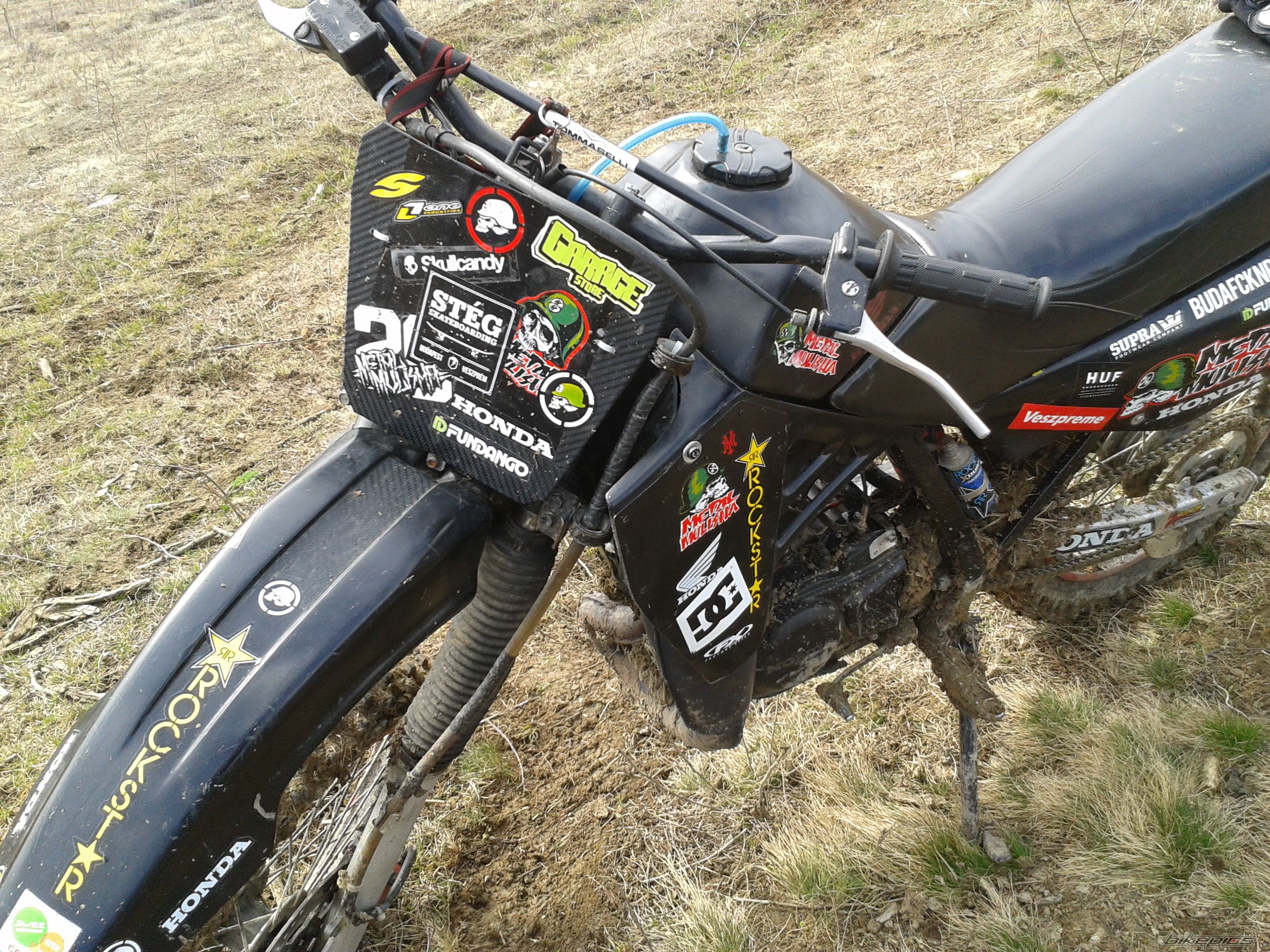 Photo 2730983