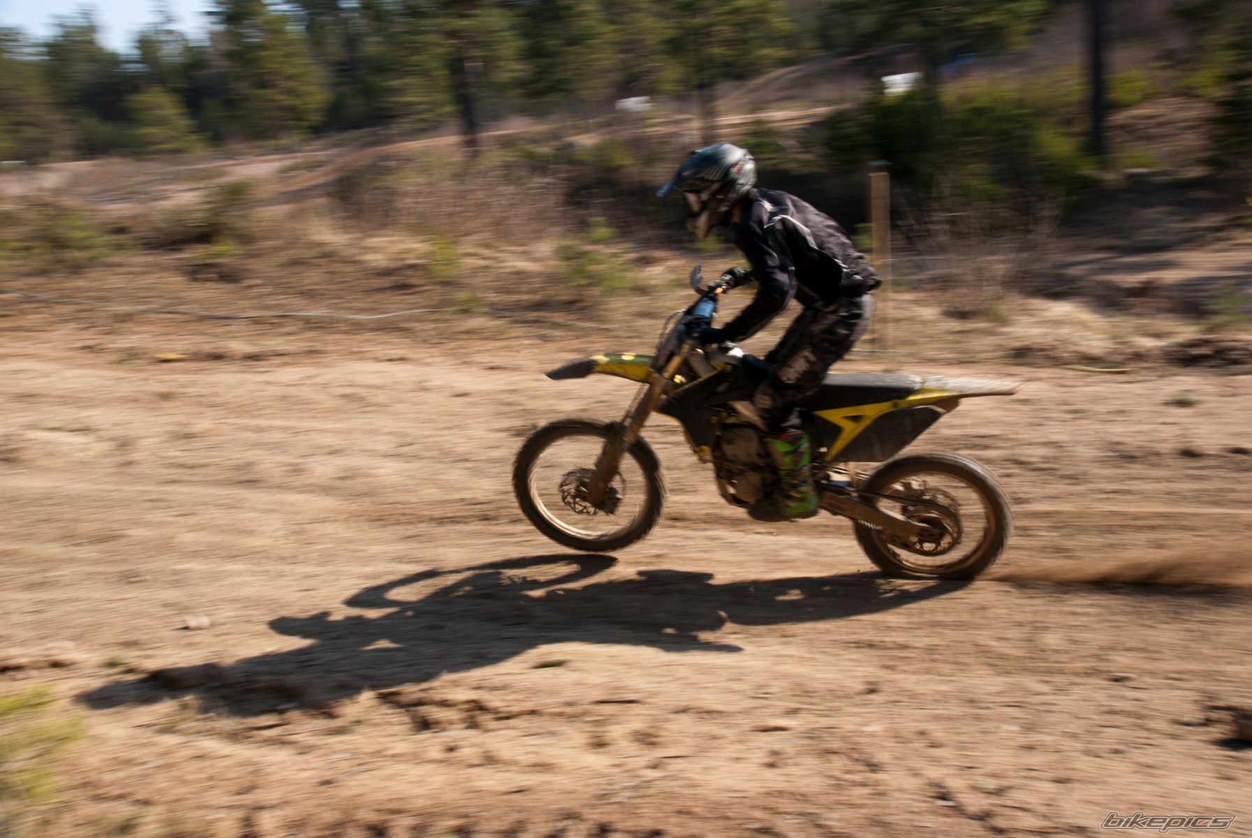Photo 2734311