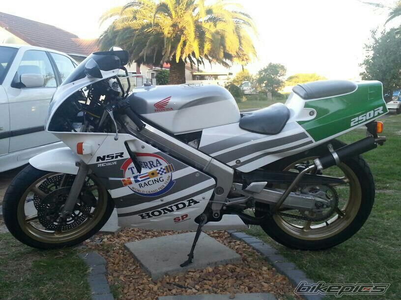 Photo 2734477