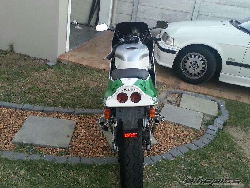 Photo 2734479
