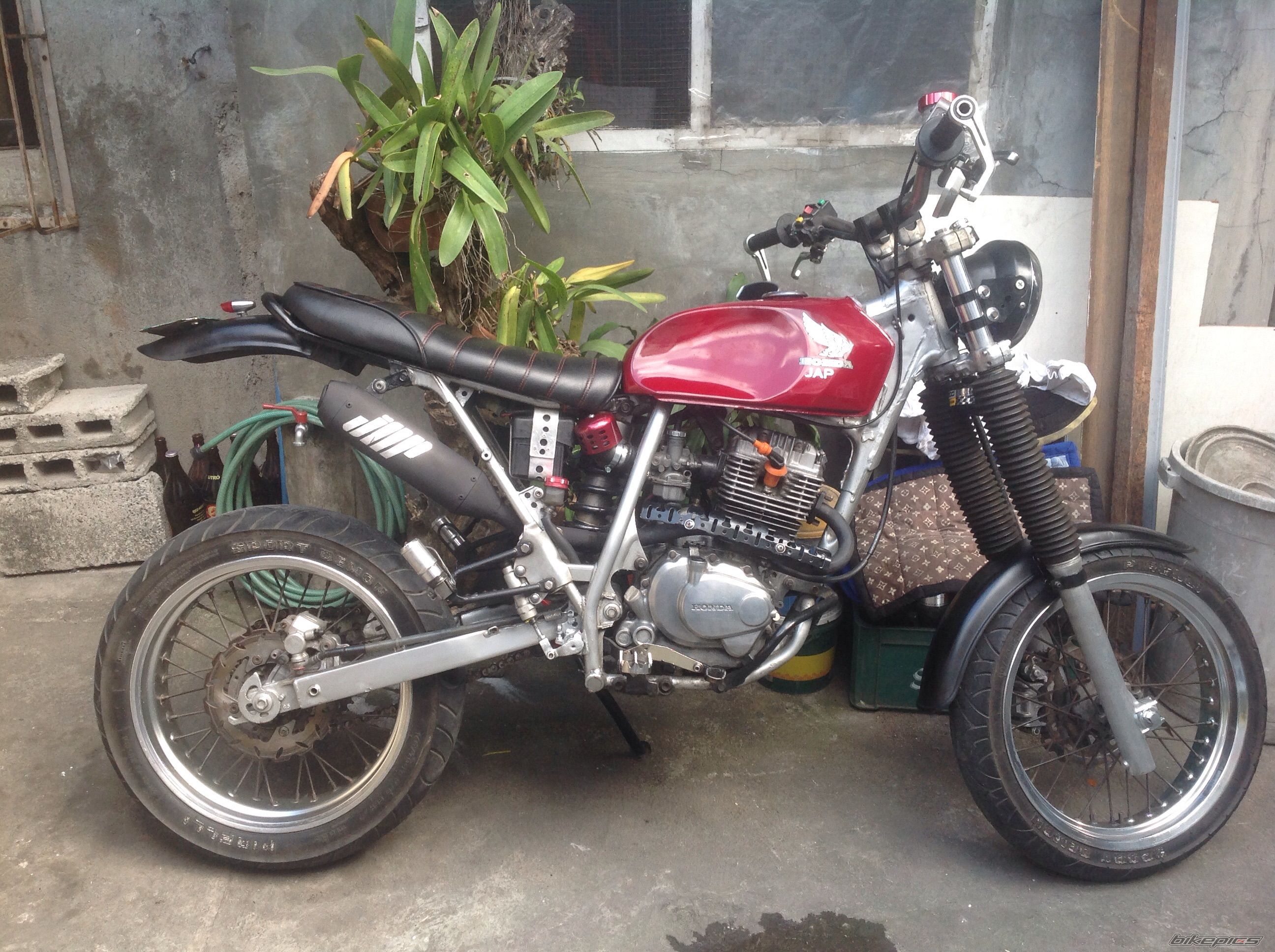Photo 2734976