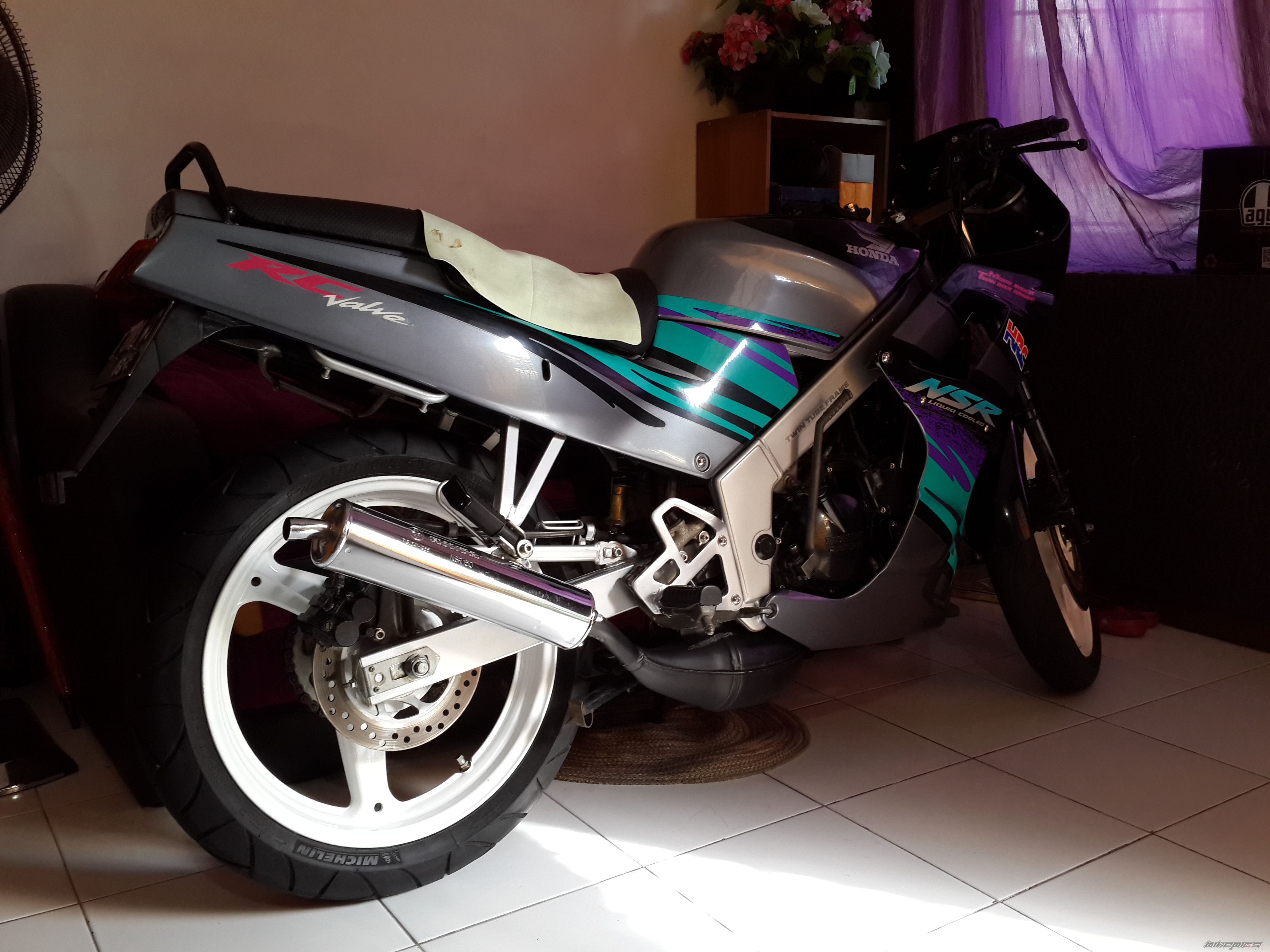 Photo 2735242