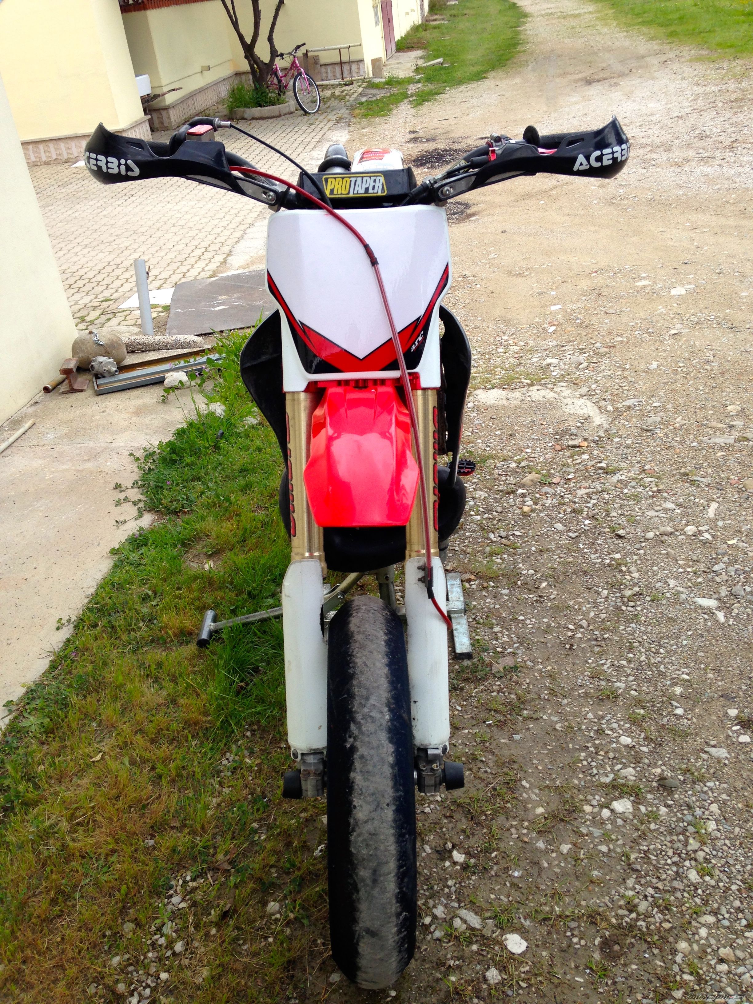 Photo 2735578