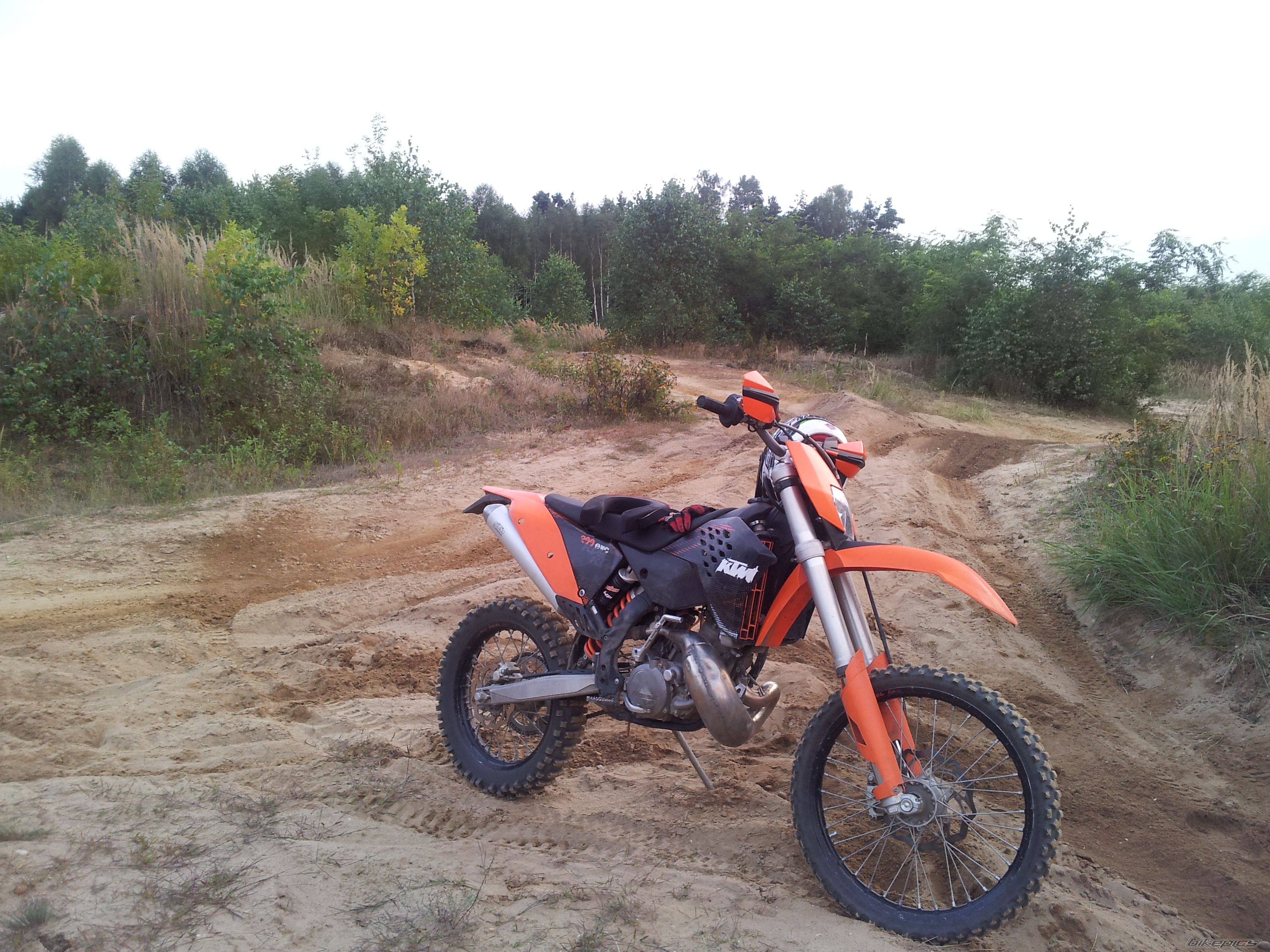 Photo 2735776