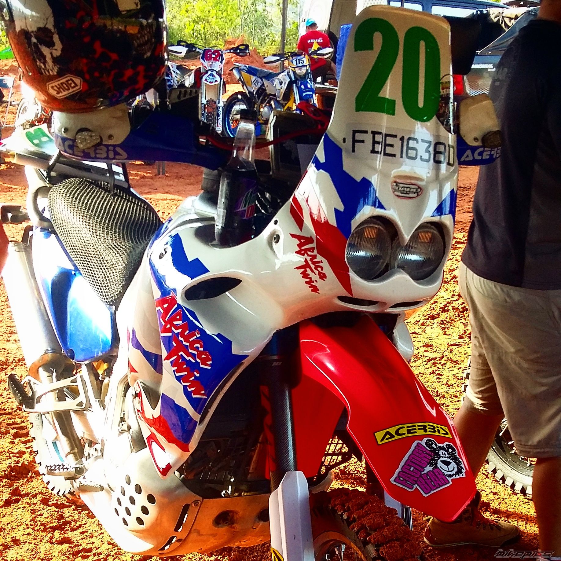 Photo 2736114