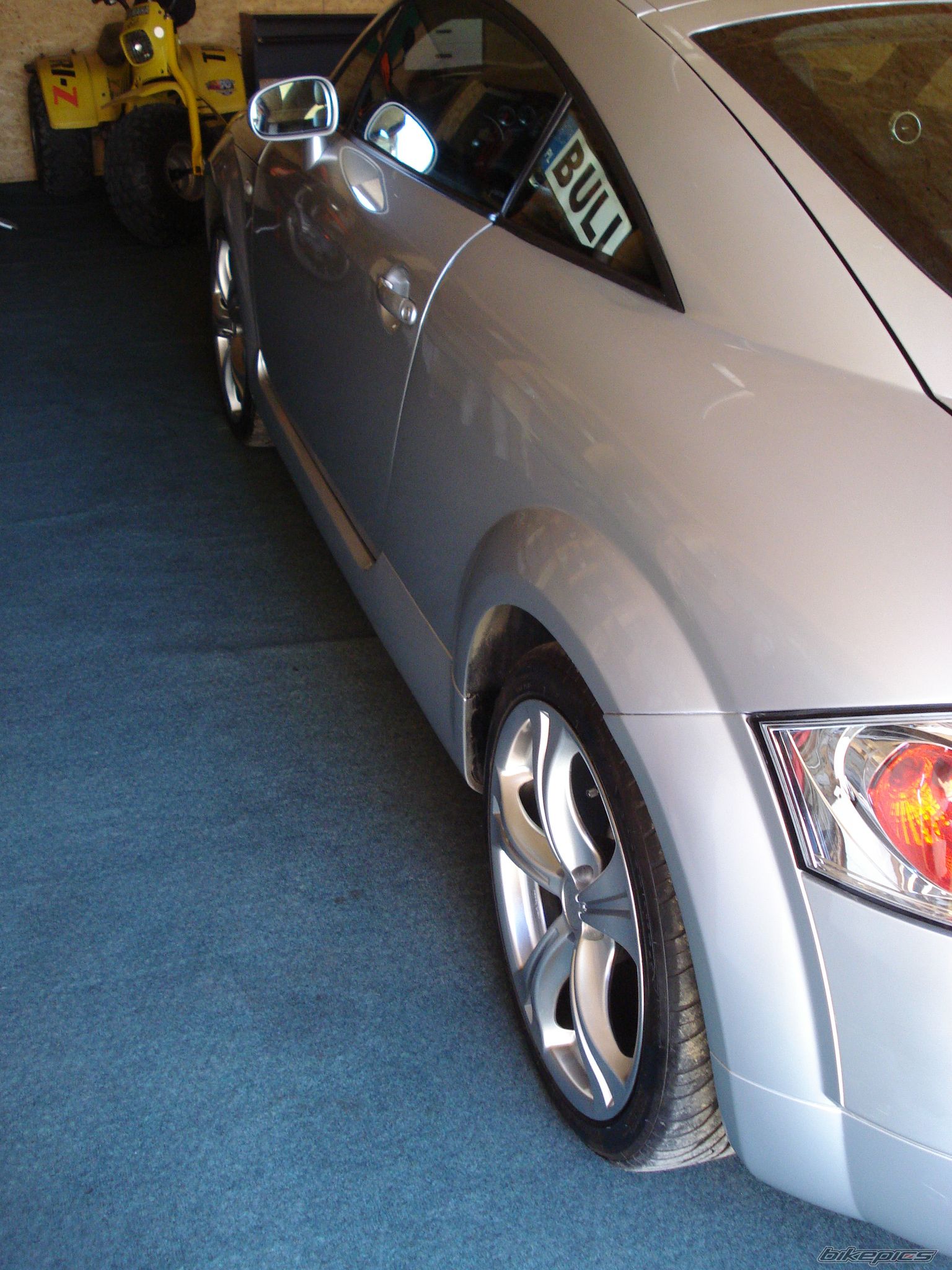 Photo 2736480